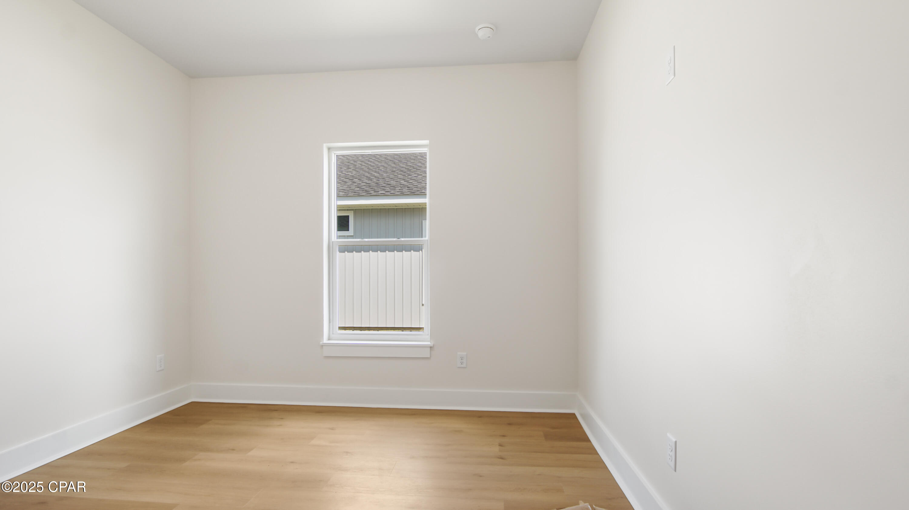 Image 21 For 2333 Cincinnati Avenue