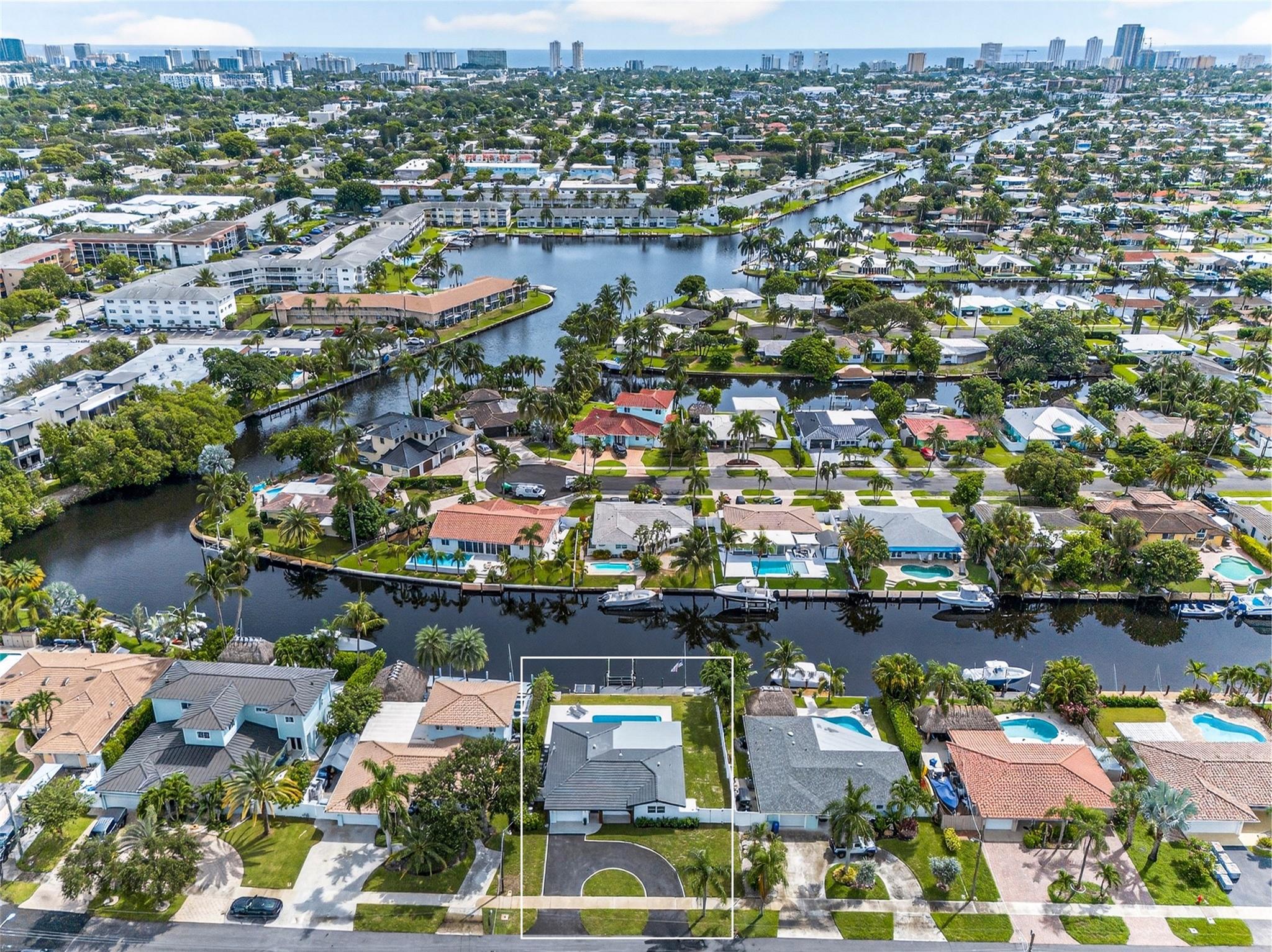 230 Se 3rd Ave Pompano Beach FL 33060 | F10525193