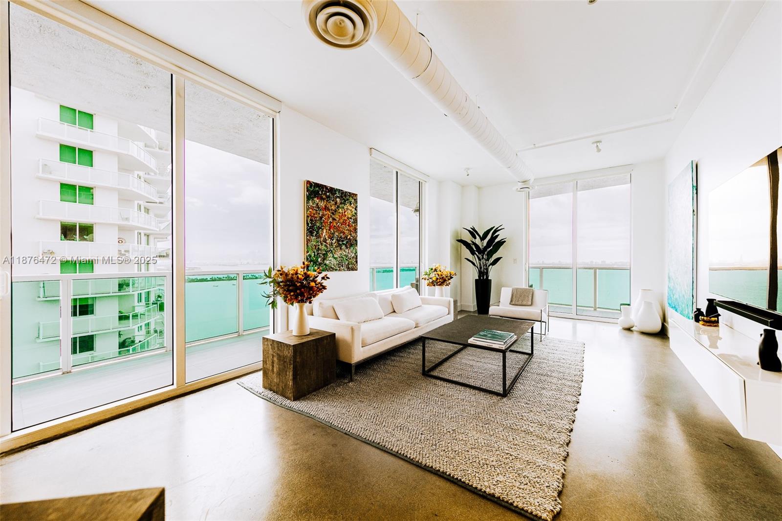 Star Lofts On The Bay Con