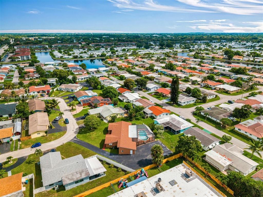 Homes for sale in Tamarac, FL | 5710 Nw 87th Ter, Tamarac, FL 33321 | MLS# A11876346