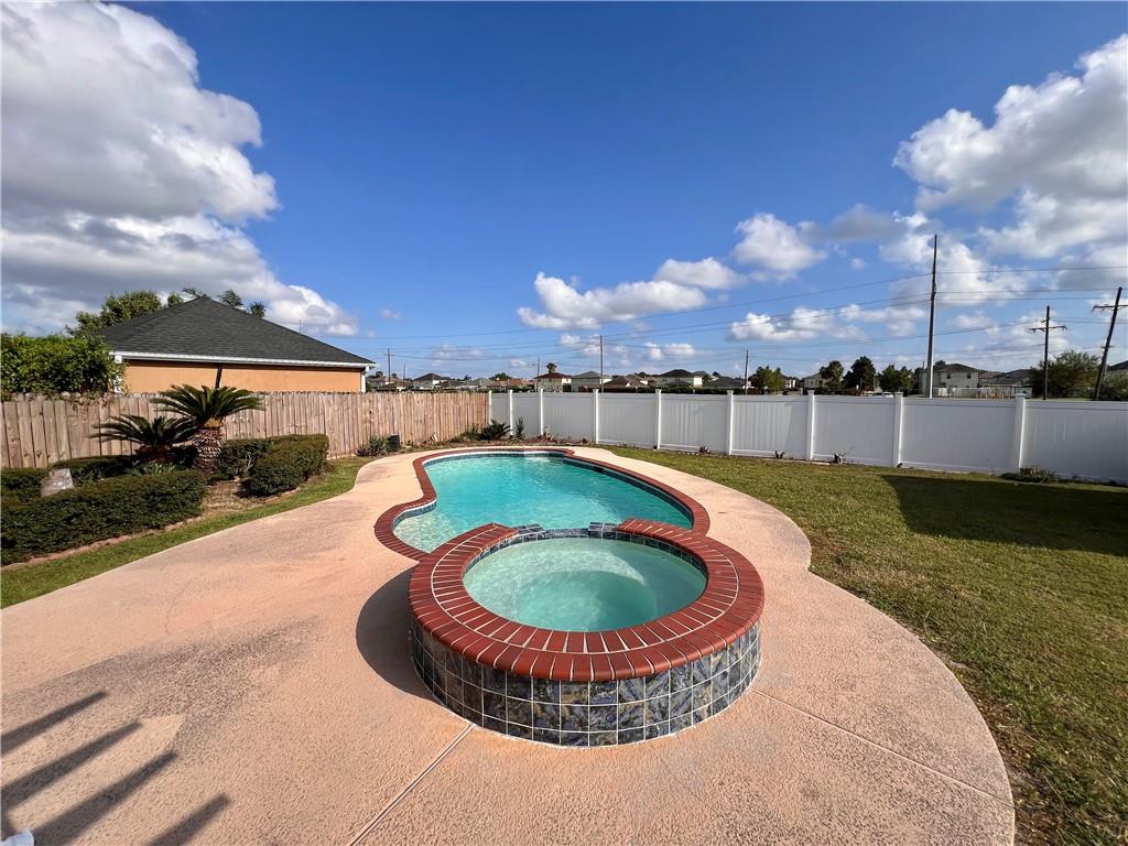 2153 Sutherland Place