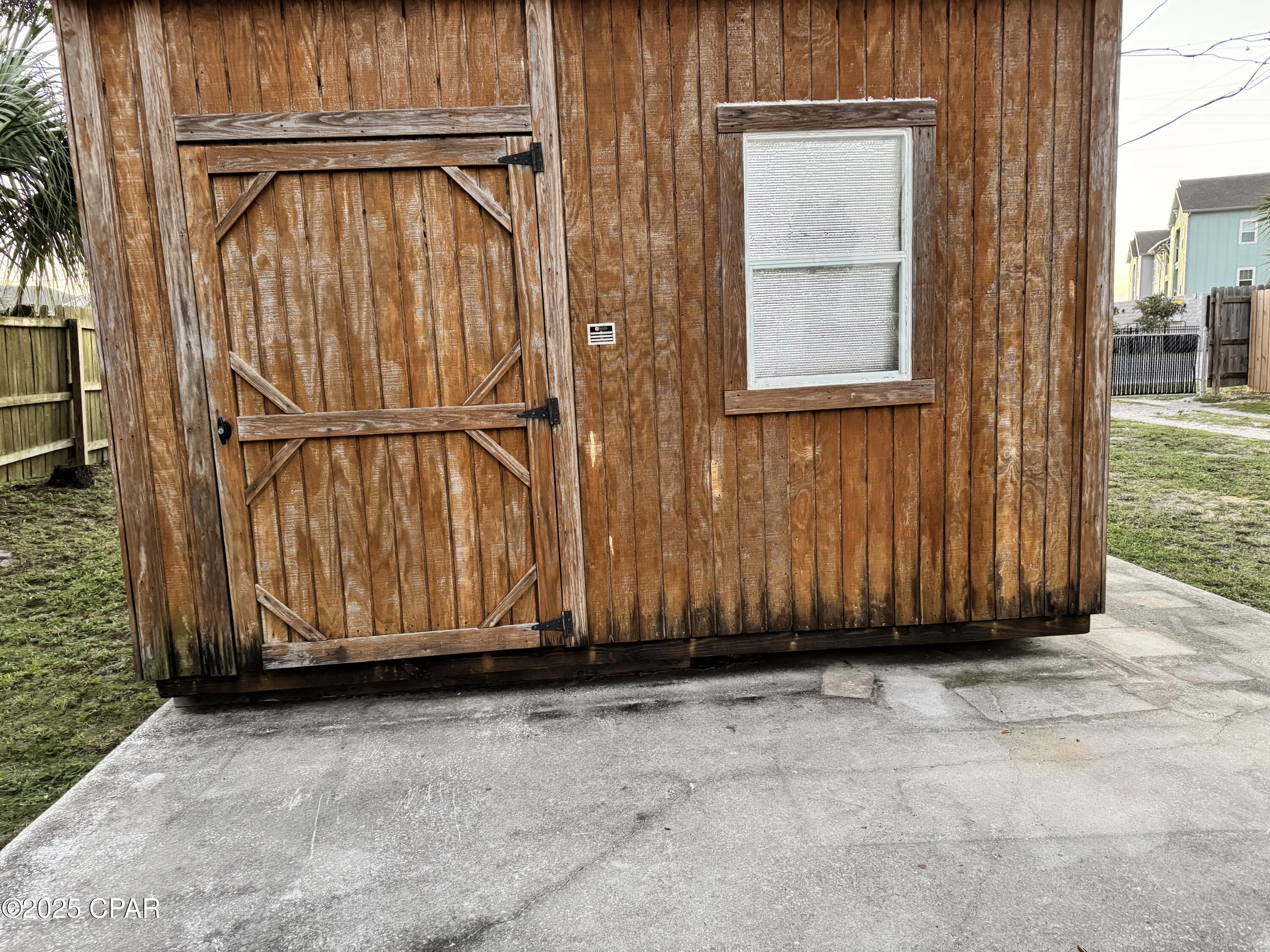 Image 16 For 6427 Oakshore Drive