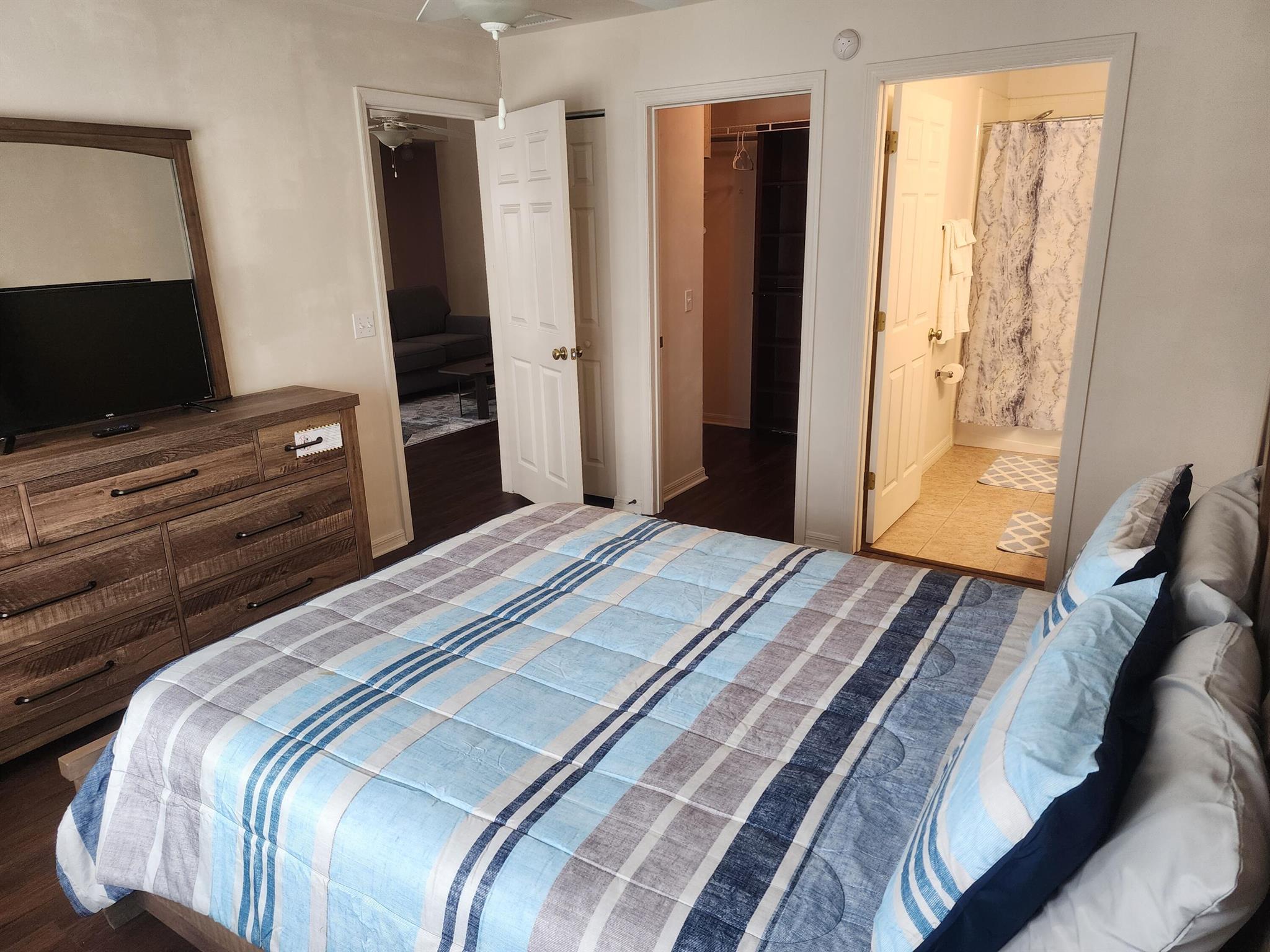 Homes for sale in Gainesville, FL | 4647 Ne 15 Terrace Terrace, Gainesville, FL 32609 | MLS# R11122878