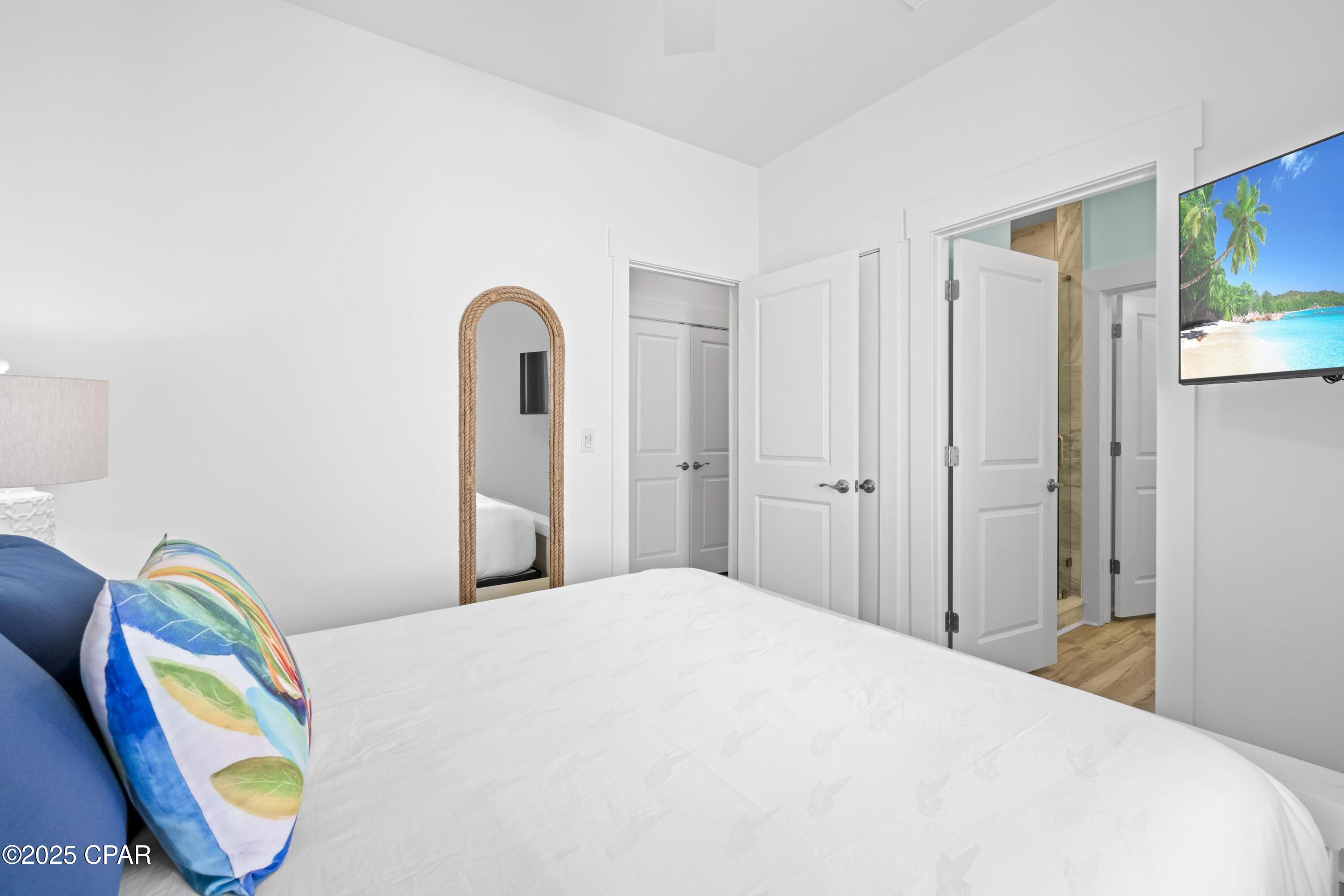 Image 48 For 135 Paradise Found Circle