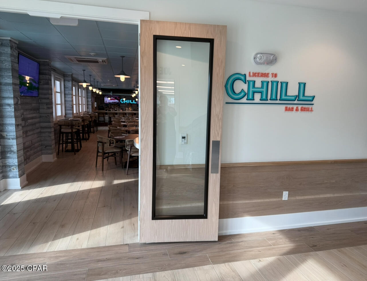 Image 70 For 135 Paradise Found Circle