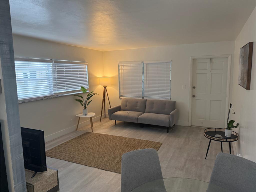 Plunkett Condo Apts Inc C