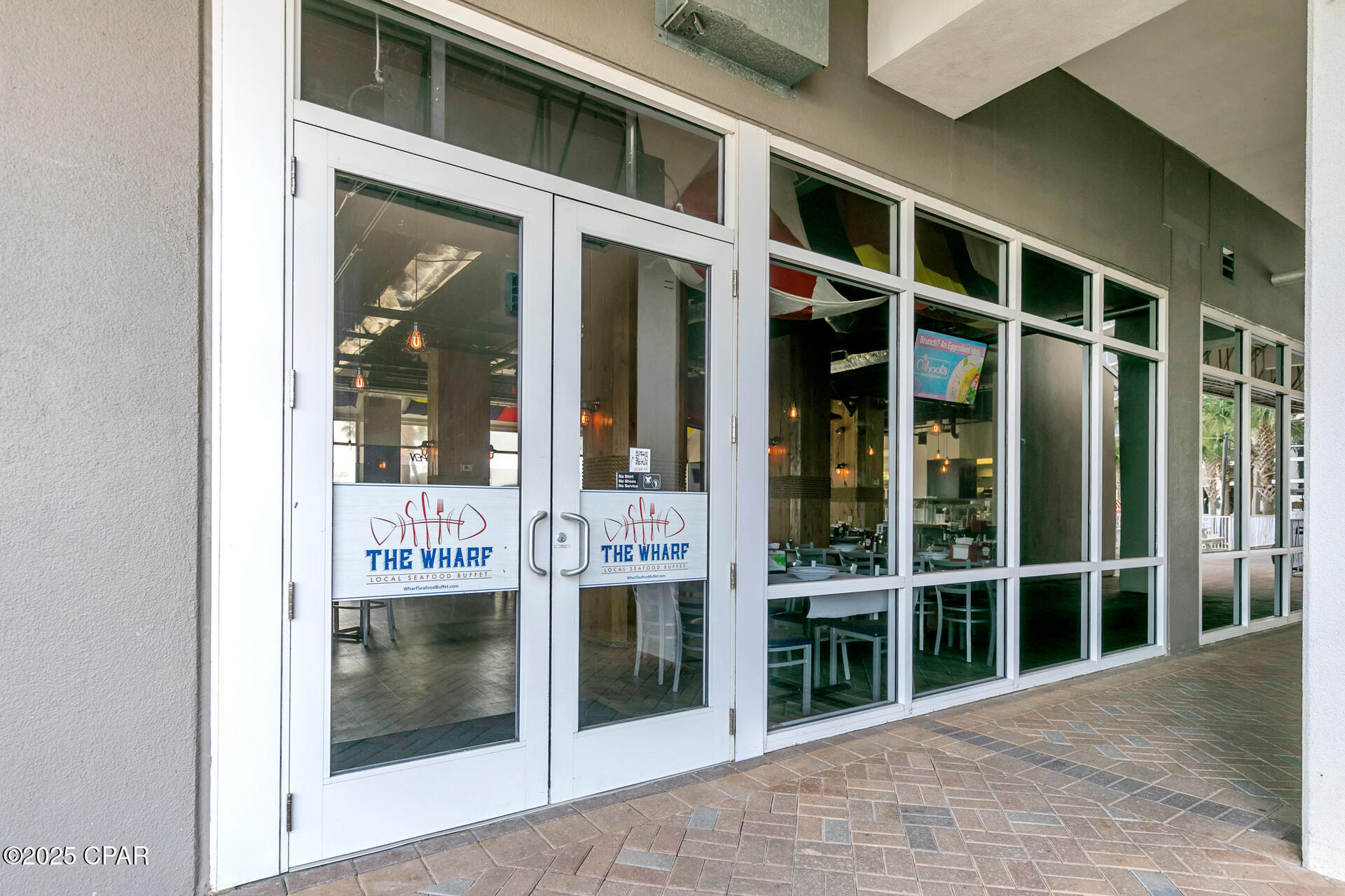 9860 S Thomas Drive 806