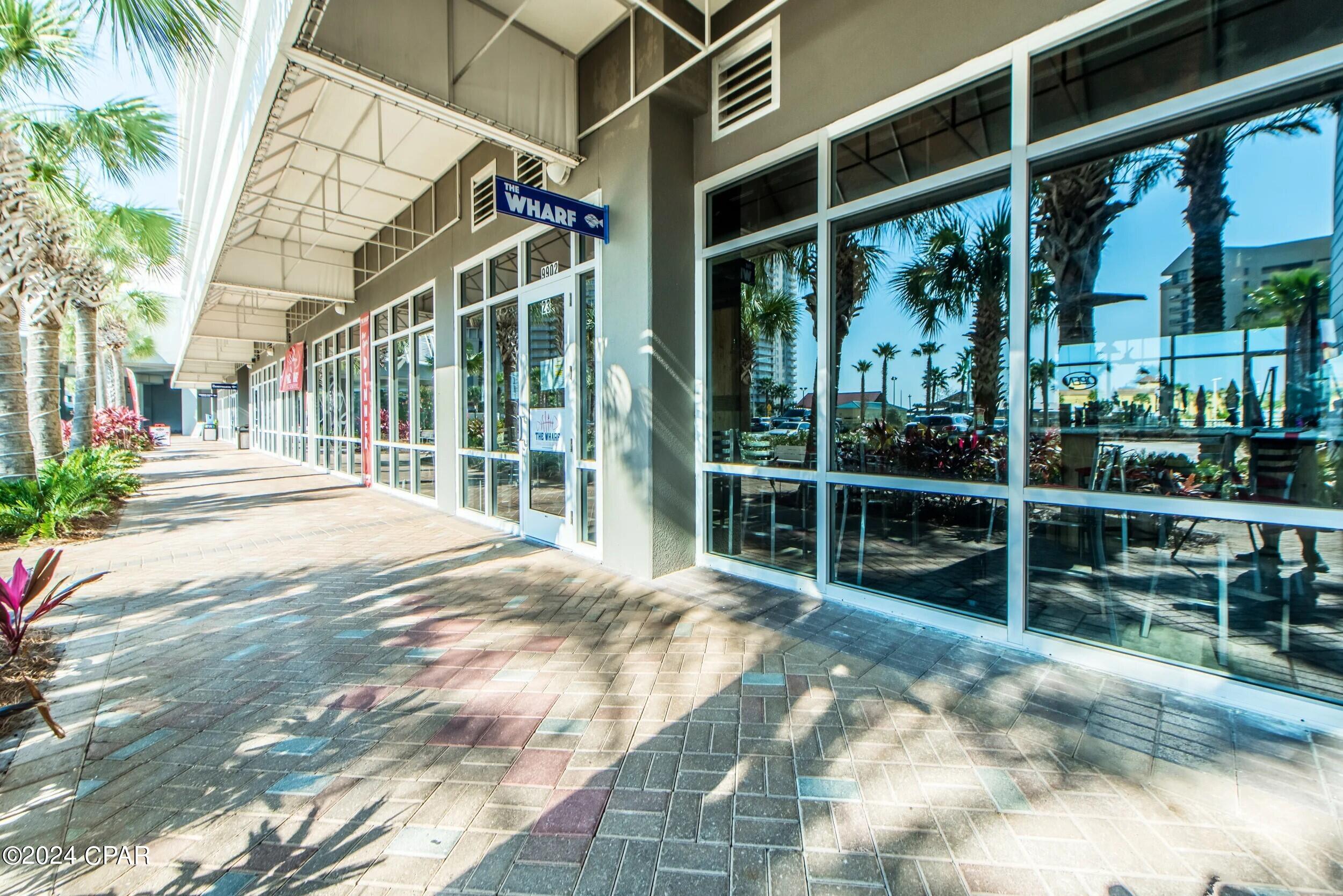 9860 S Thomas Drive 806