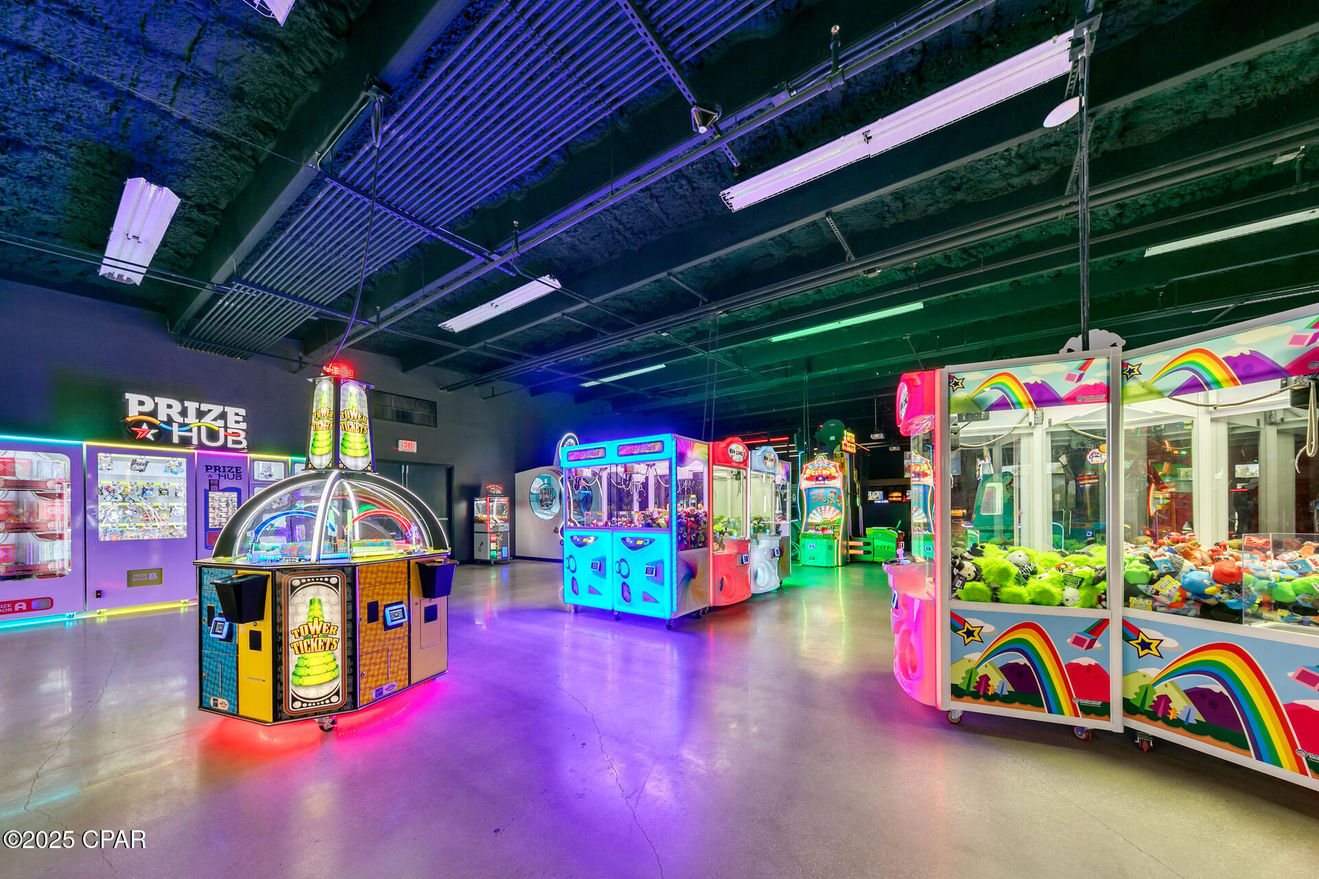 9860 S Thomas Drive 806