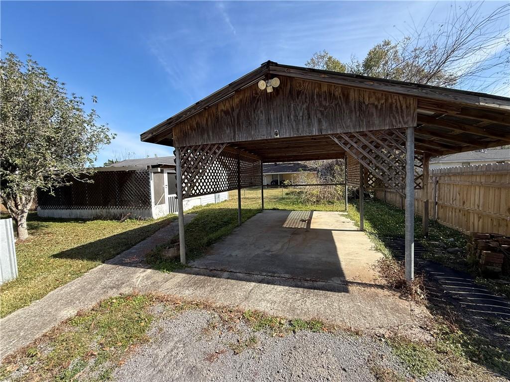 Homes for sale in Garyville, LA | 162 N Apple St, Garyville, LA 70051 | MLS# 2520955