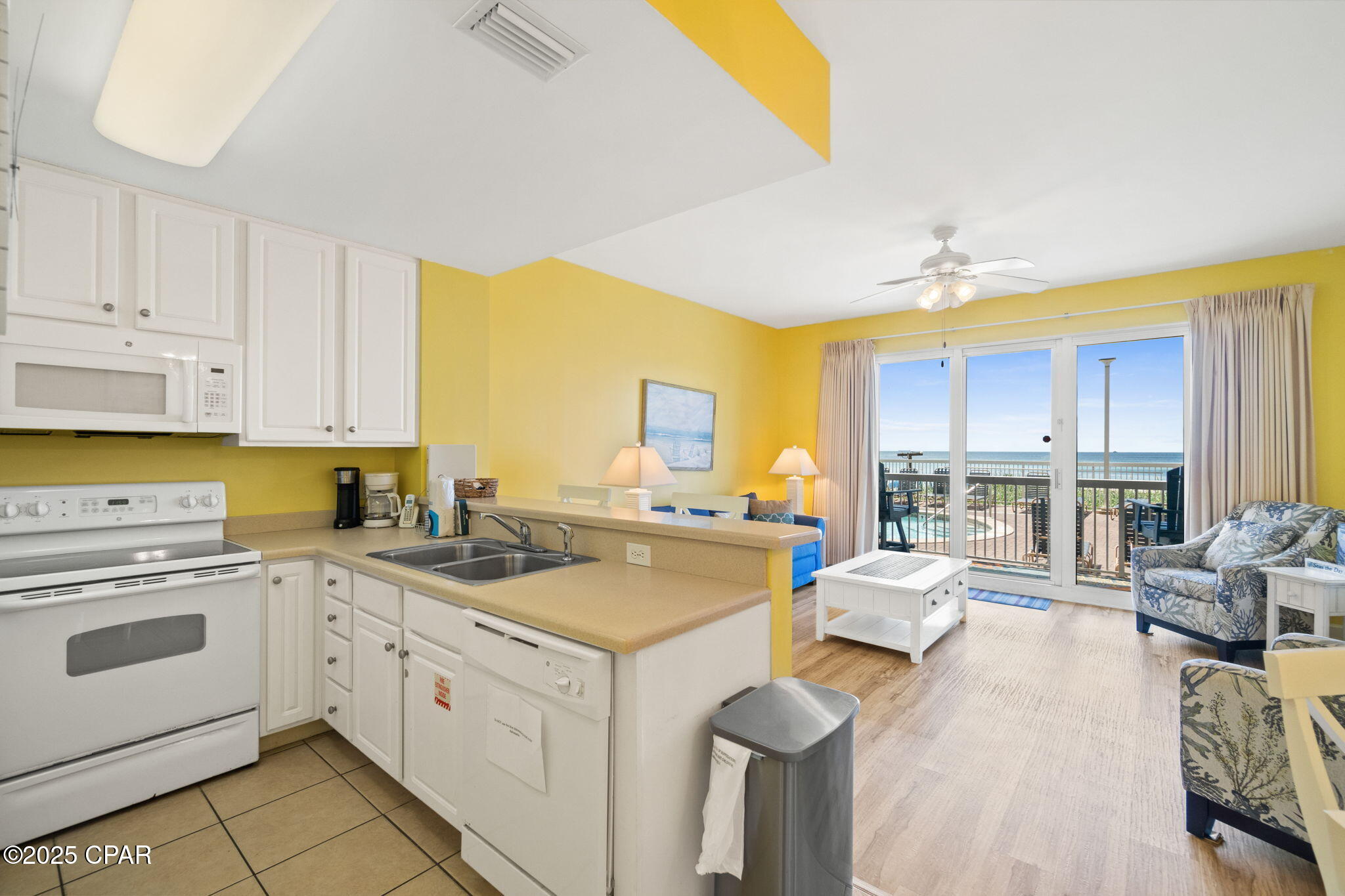 Image 7 For 5115 Gulf Drive 104