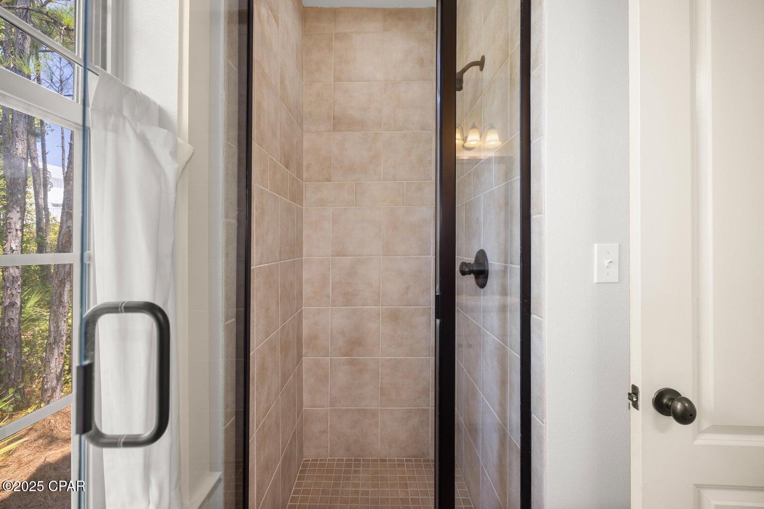 Image 13 For 402 Redbud Lane