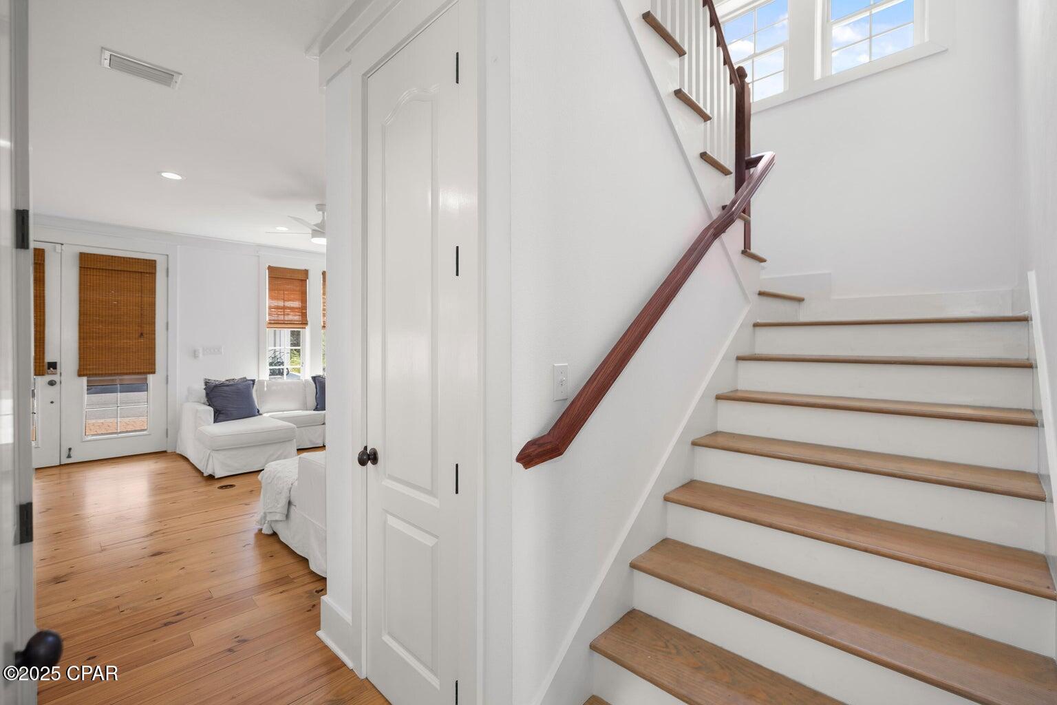 Image 14 For 402 Redbud Lane