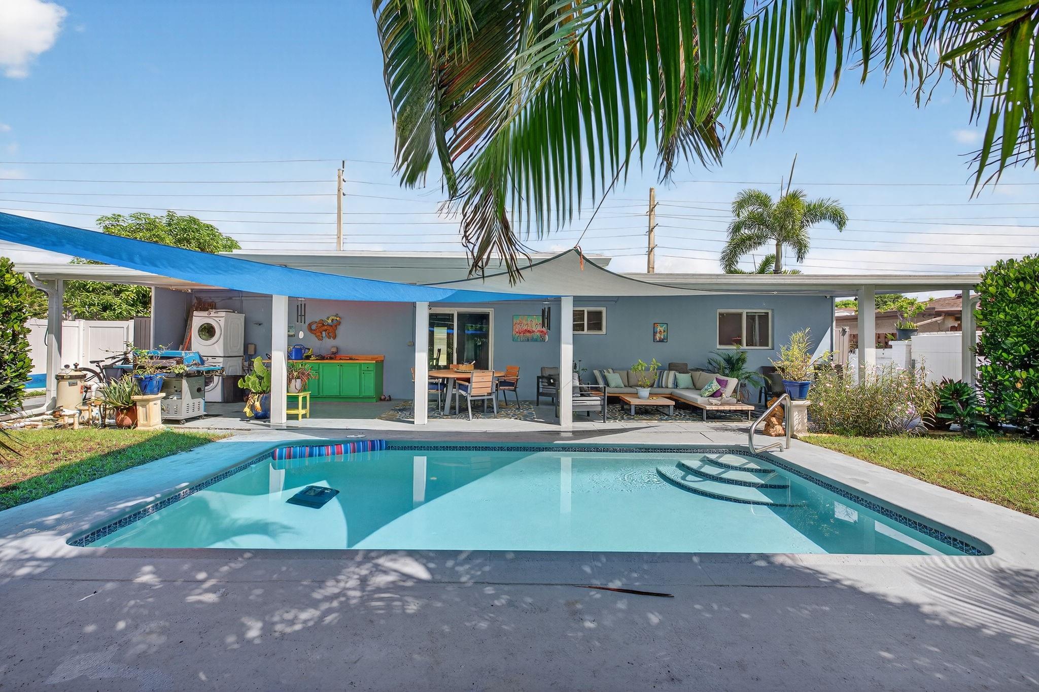 Lloyd Estates 25-47 B