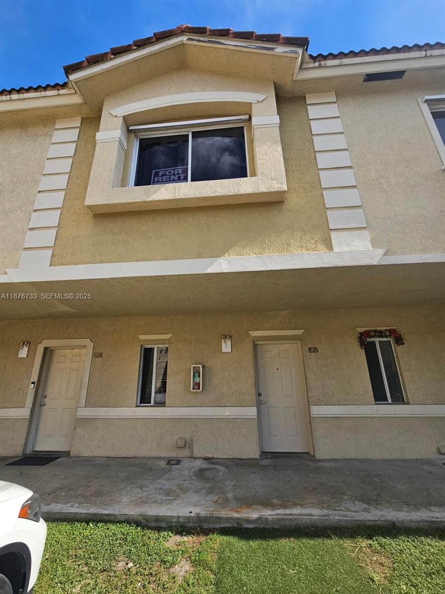 Park Place At Midway Cond