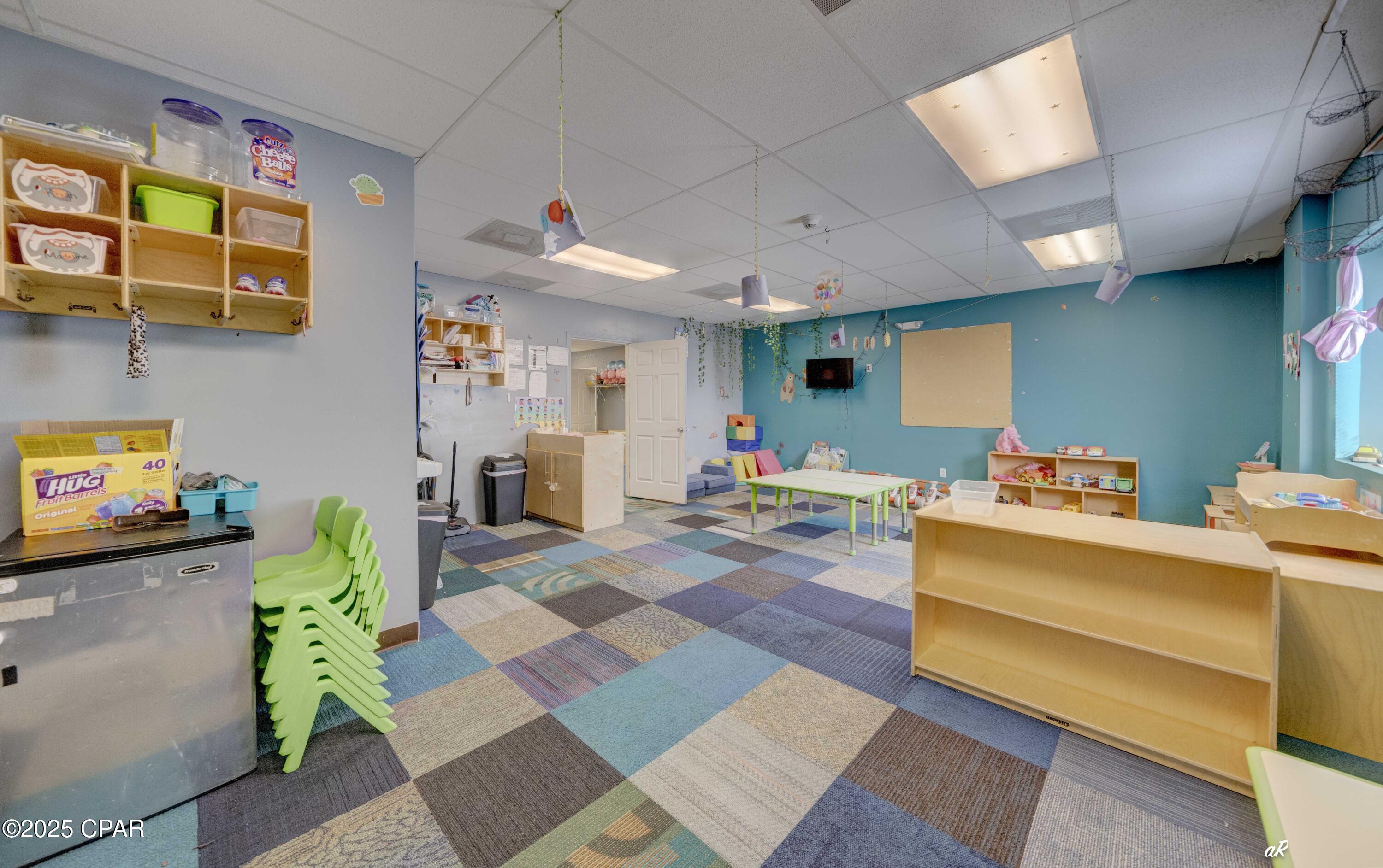 Listing photo id 14 for 1712 Beck Avenue