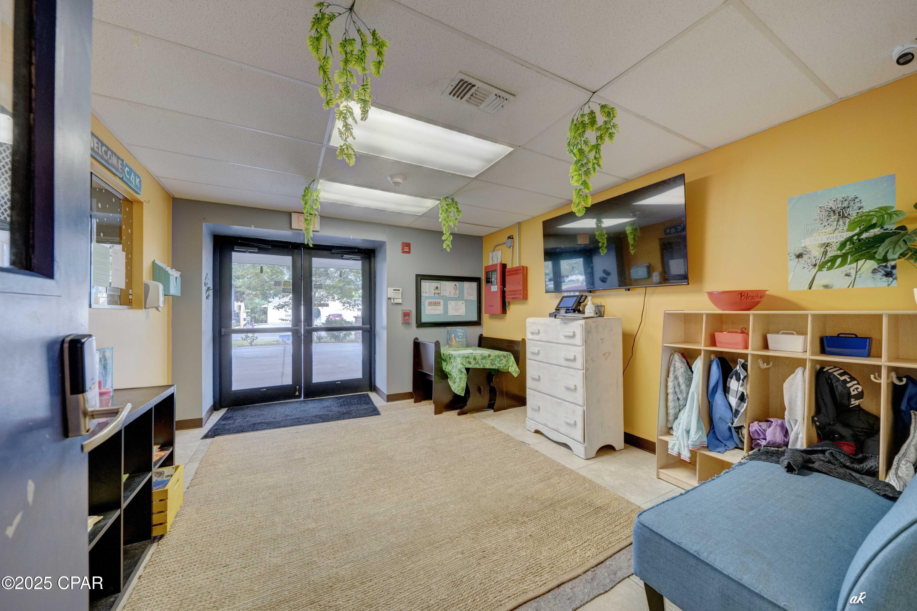 Listing photo id 22 for 1712 Beck Avenue