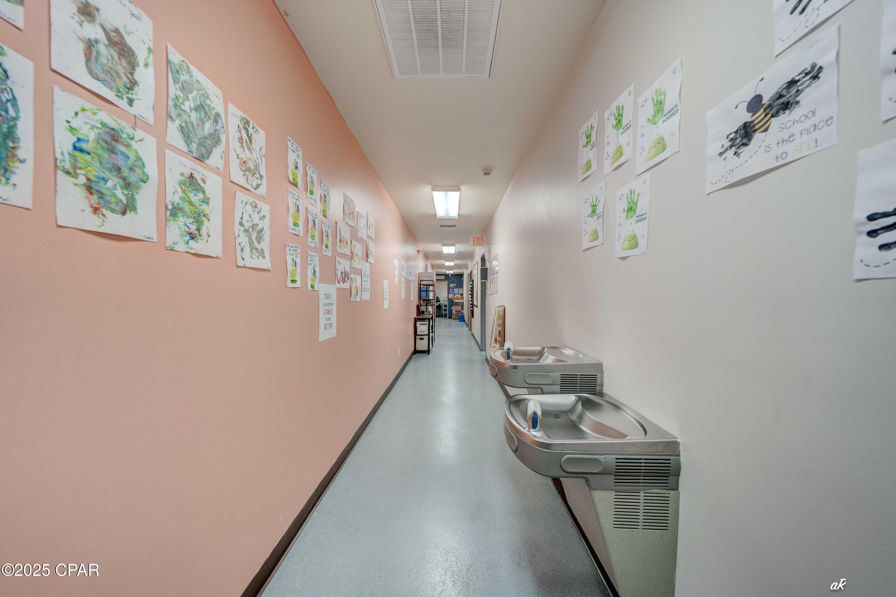 Listing photo id 24 for 1712 Beck Avenue