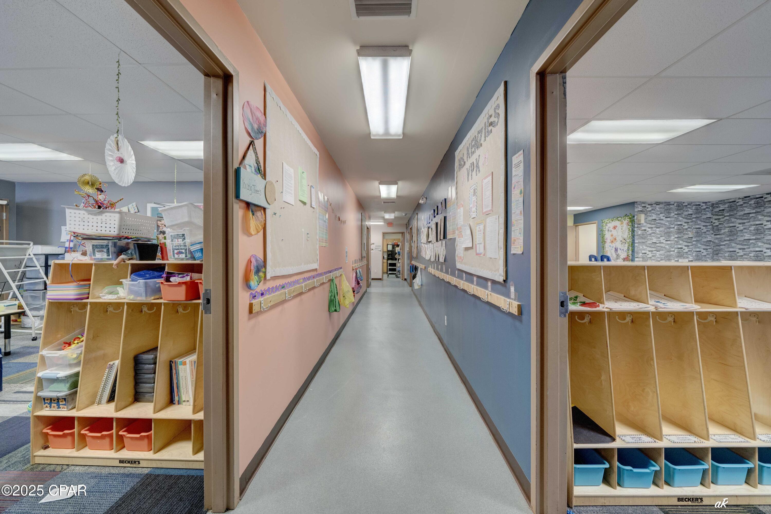 Listing photo id 35 for 1712 Beck Avenue