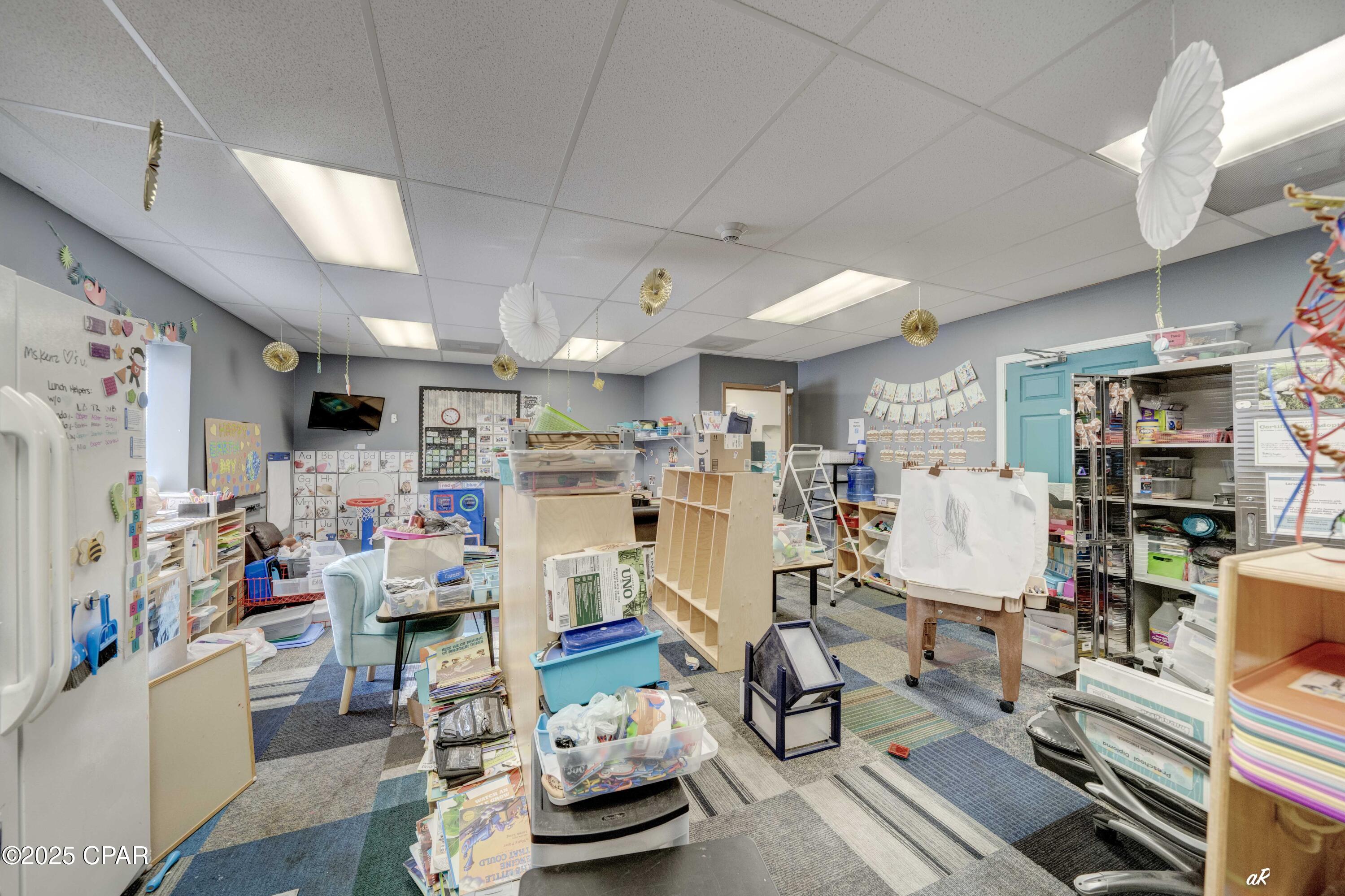 Listing photo id 36 for 1712 Beck Avenue