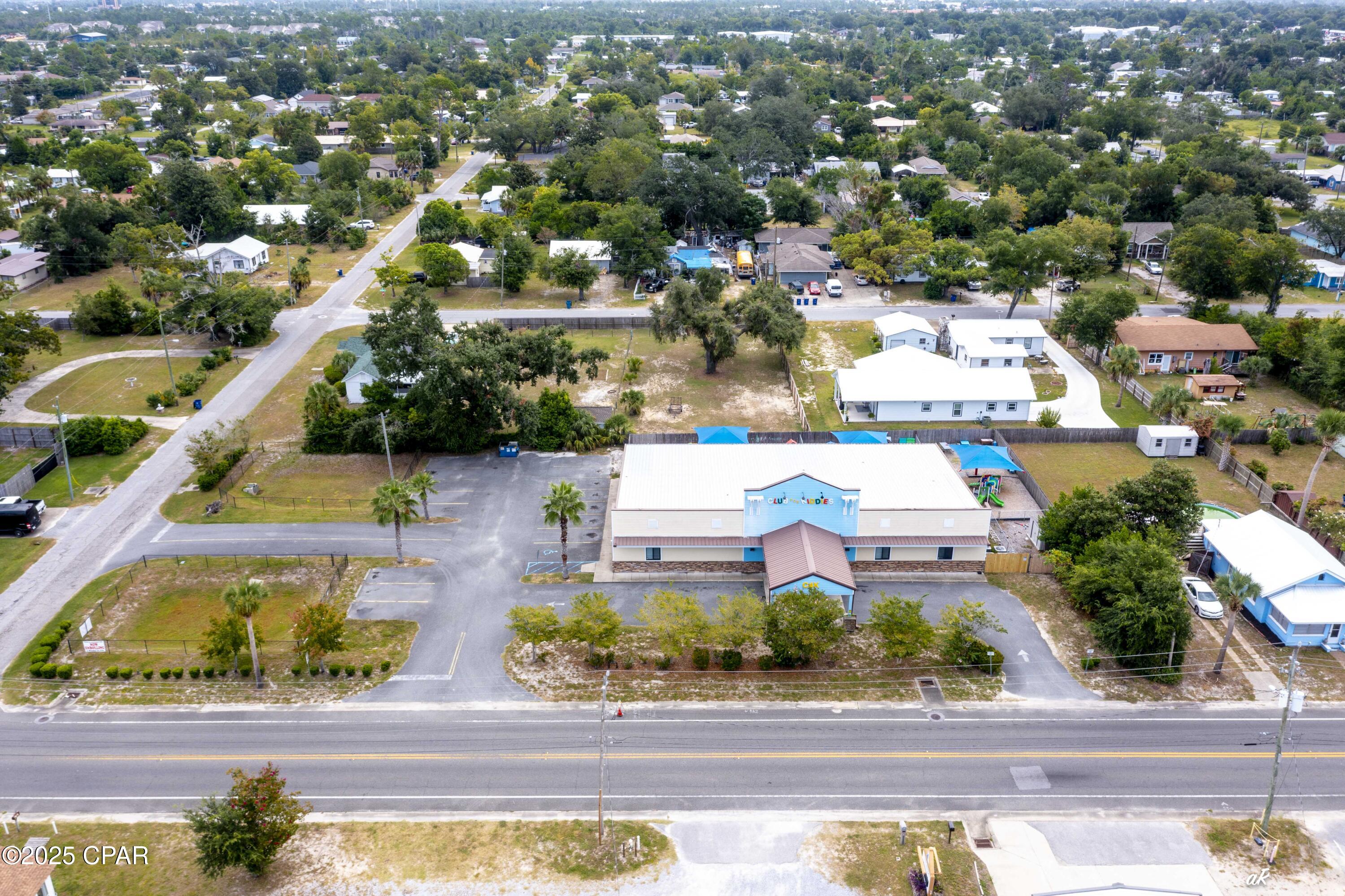 Listing photo id 4 for 1712 Beck Avenue