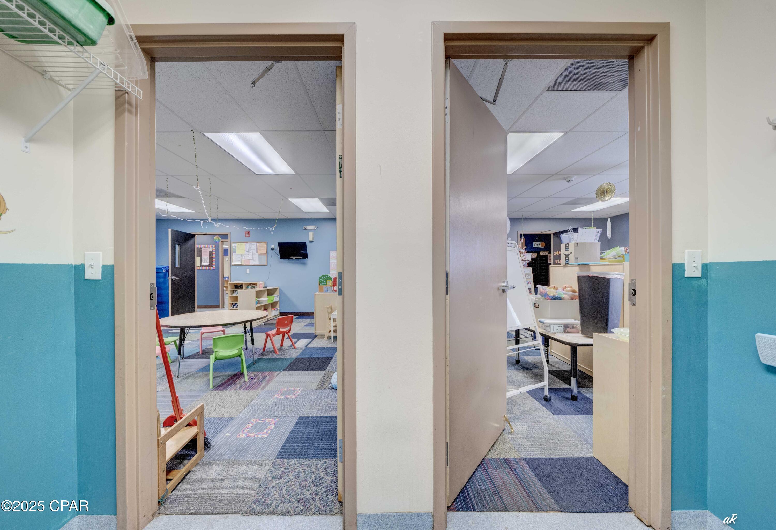 Listing photo id 41 for 1712 Beck Avenue