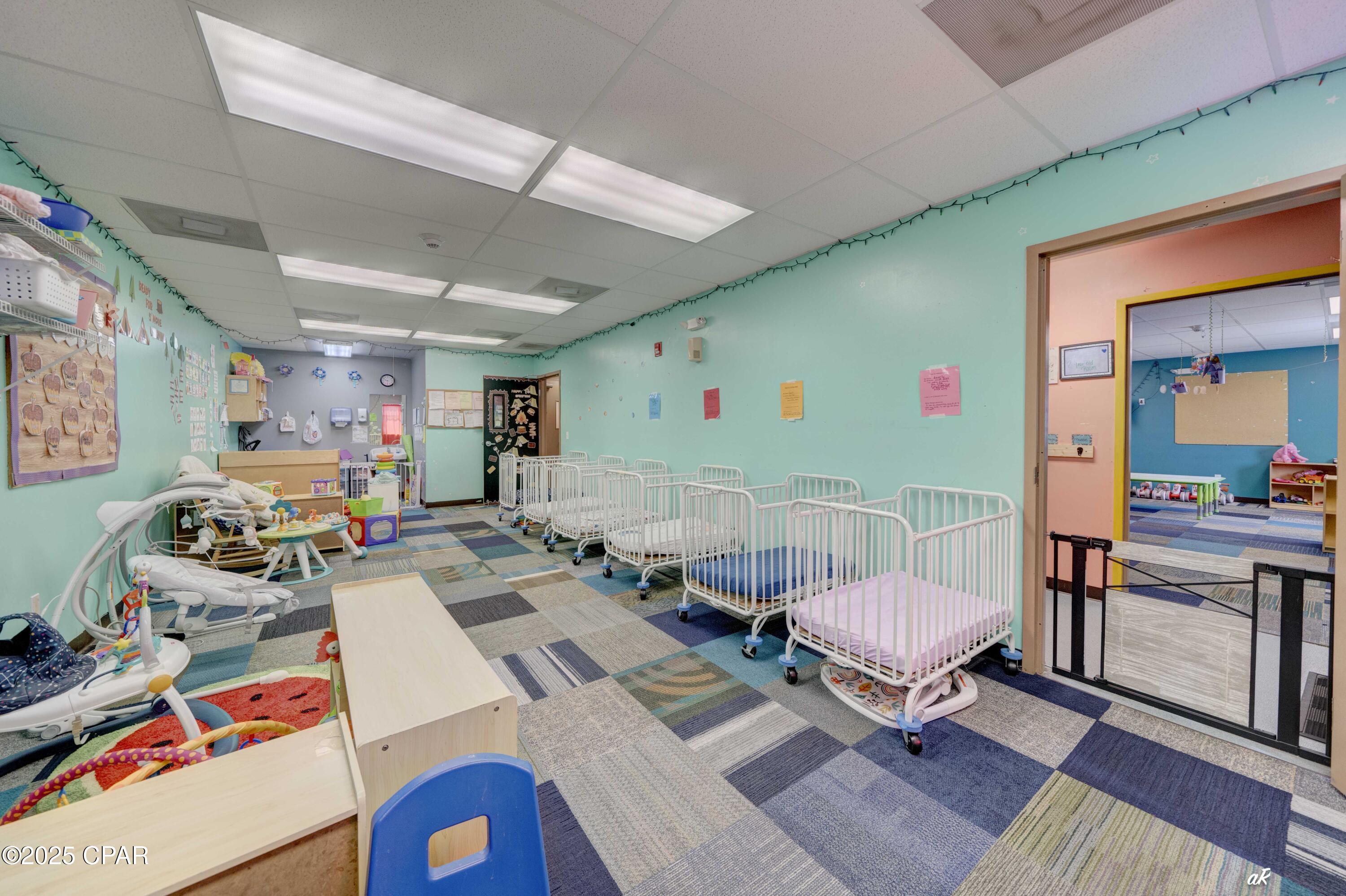 Listing photo id 44 for 1712 Beck Avenue