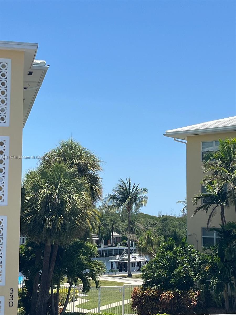 River House Gardens Condo