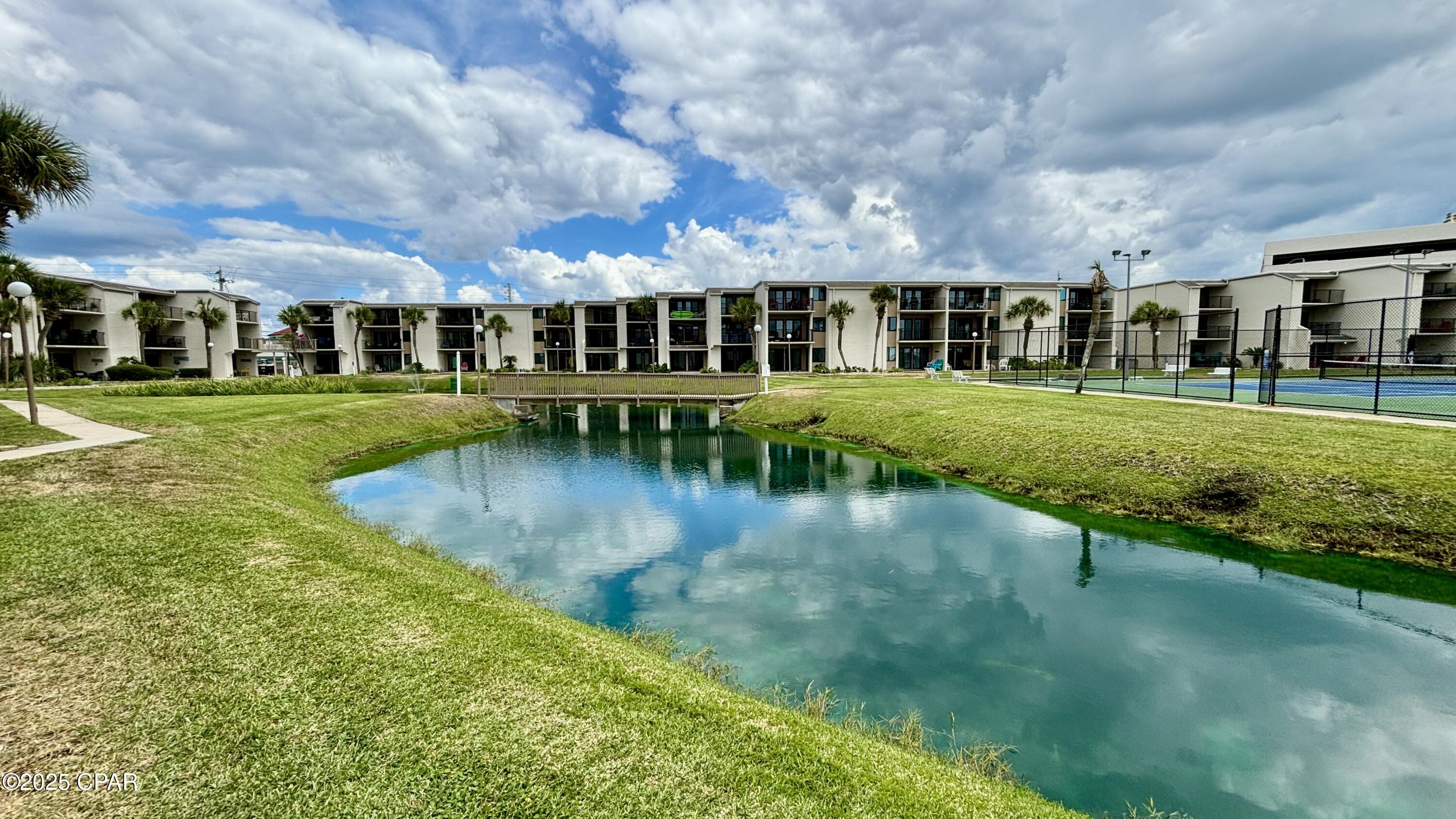 Image 39 For 8727 Thomas Drive D5