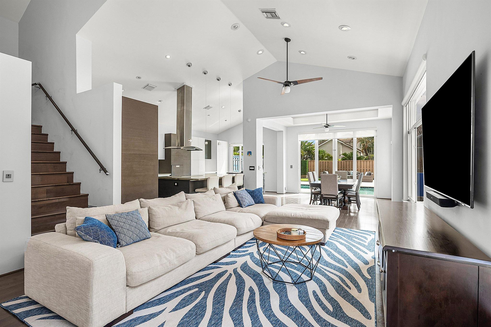 Banyans Of Arvida Country