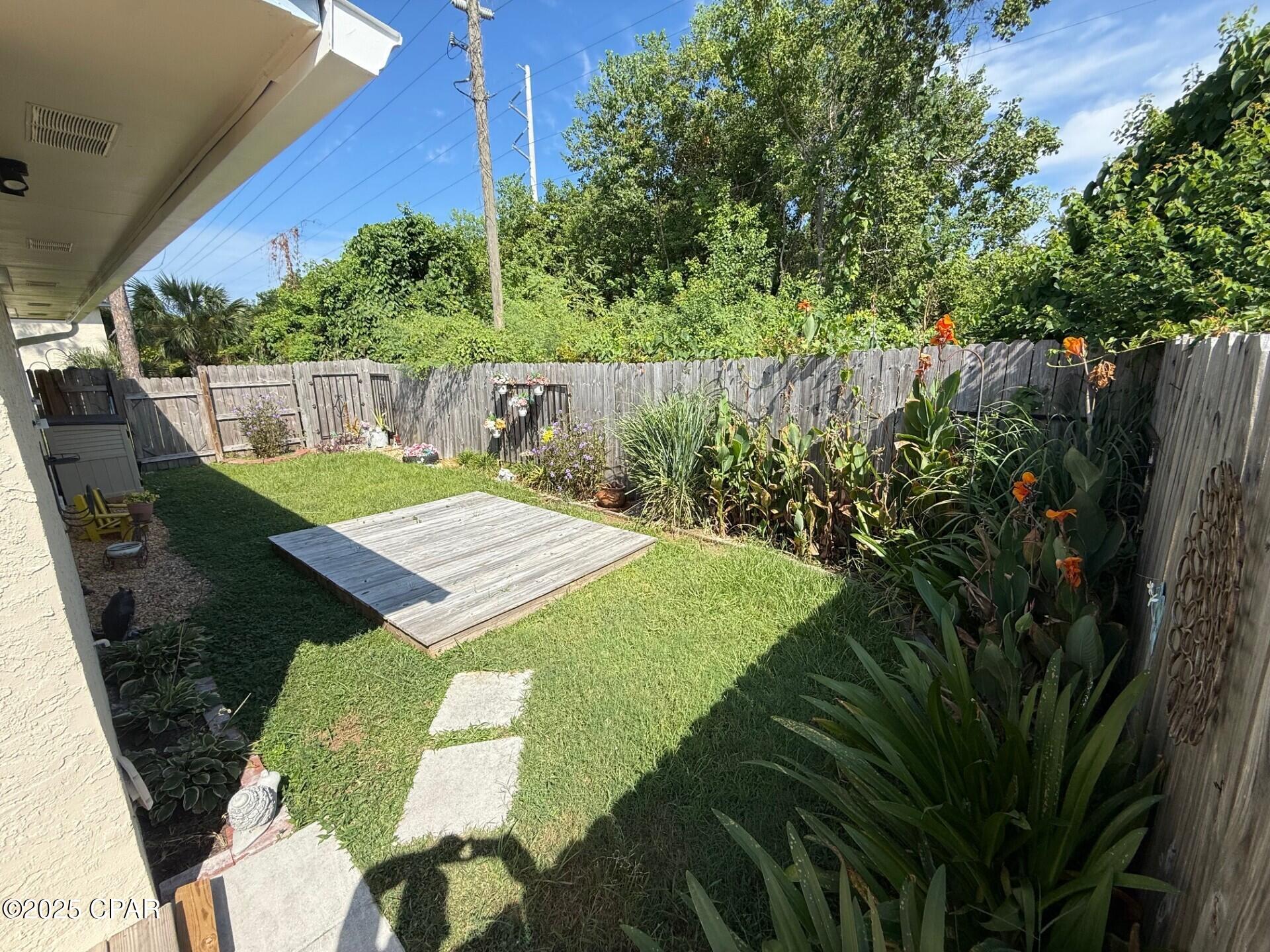 Image 15 For 10804 Hale Avenue C