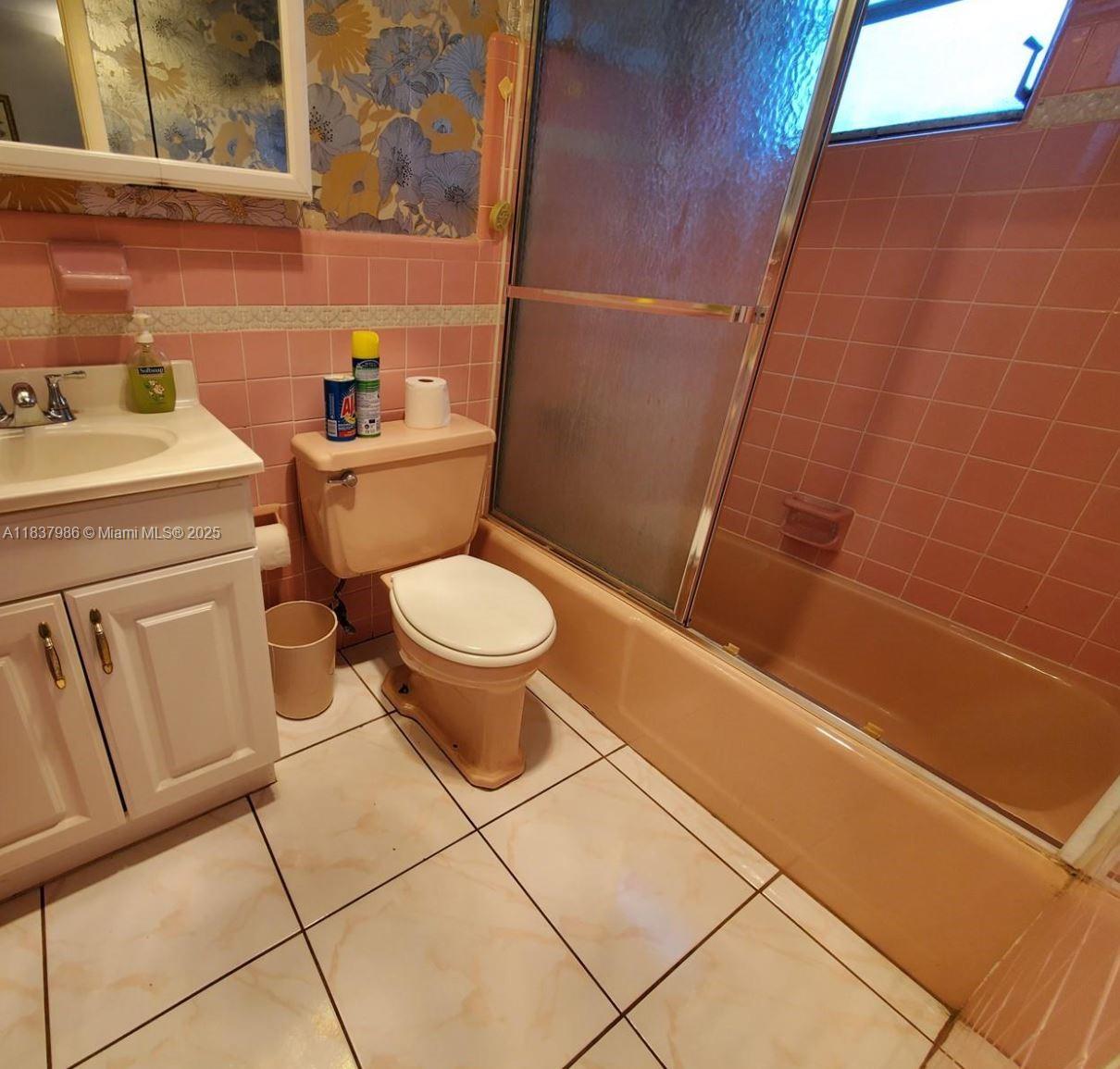 17050 NE 14th Ave 208