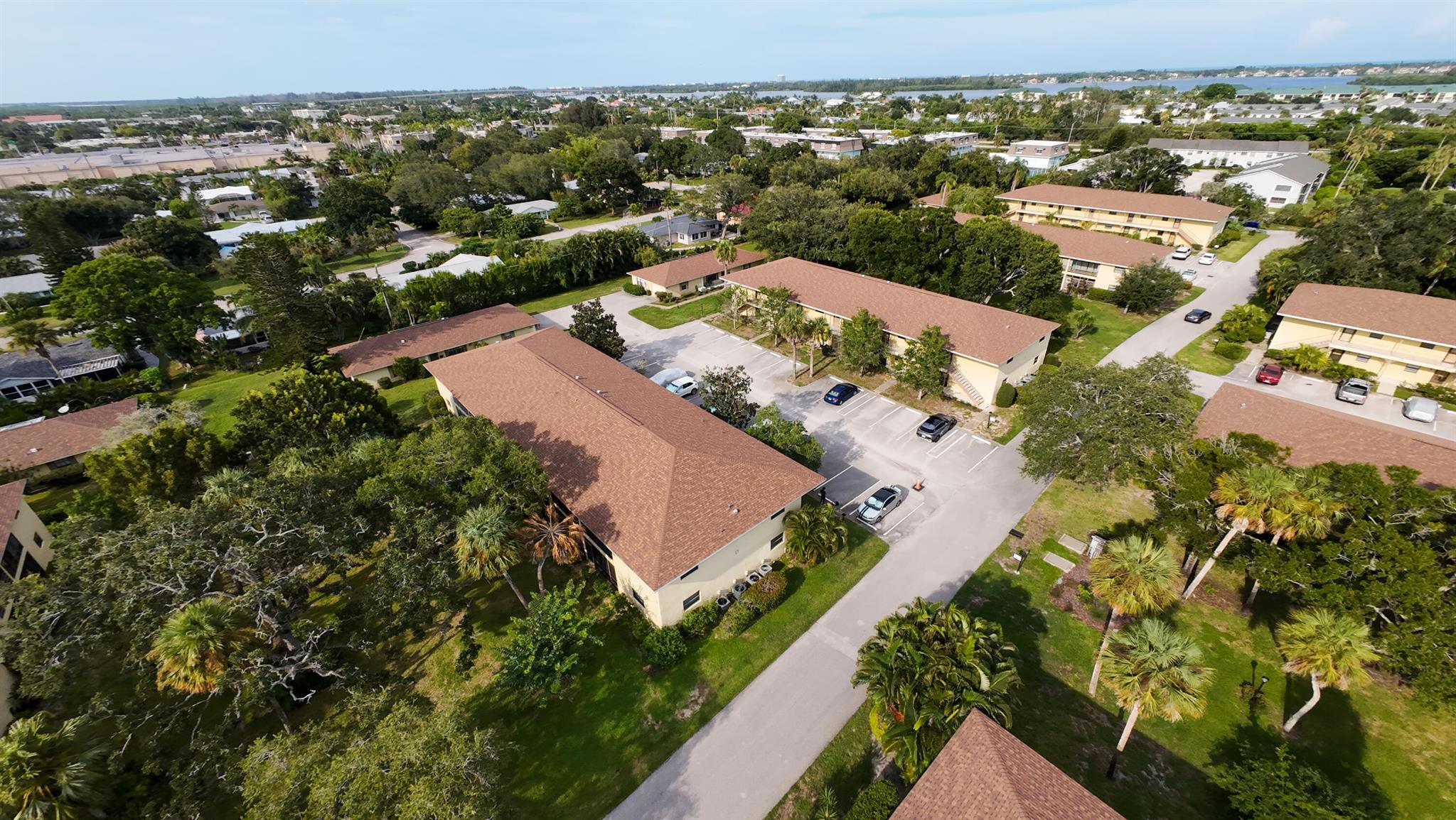 Homes for sale in Vero Beach, FL | 400 18Th Street #D-1, Vero Beach, FL 32960 | MLS# R11123134