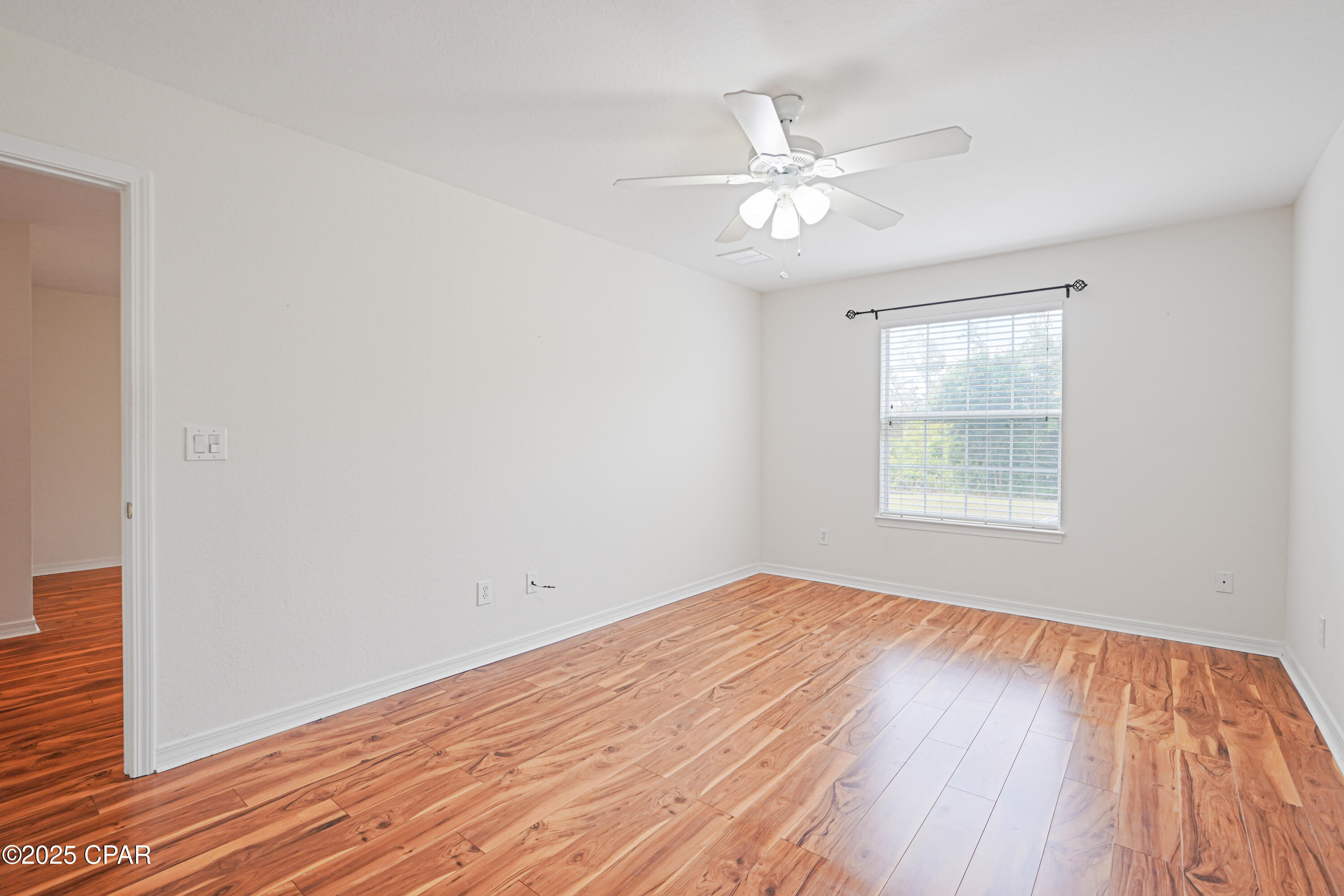 Image 13 For 3035 Meadow Street