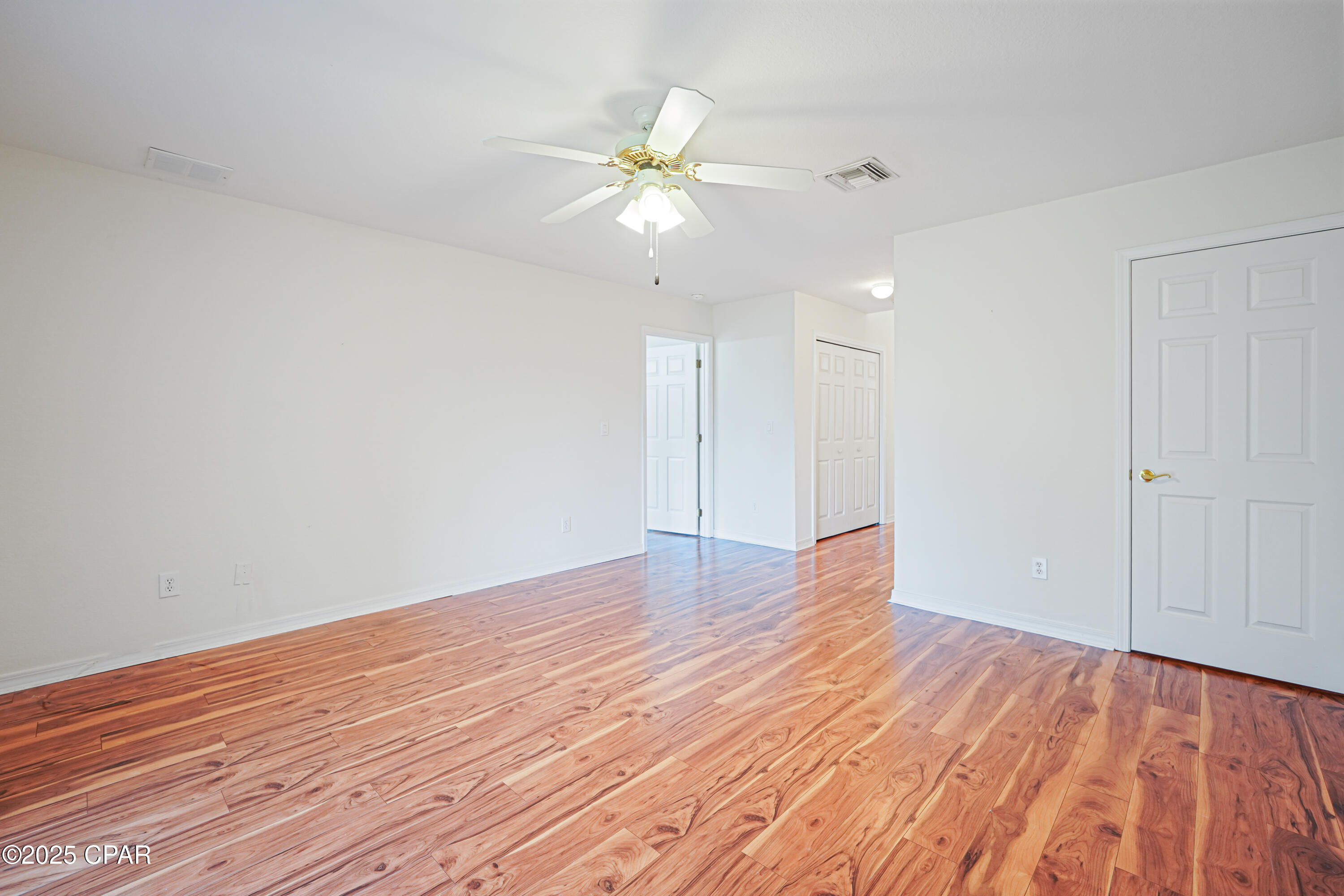 Image 23 For 3035 Meadow Street