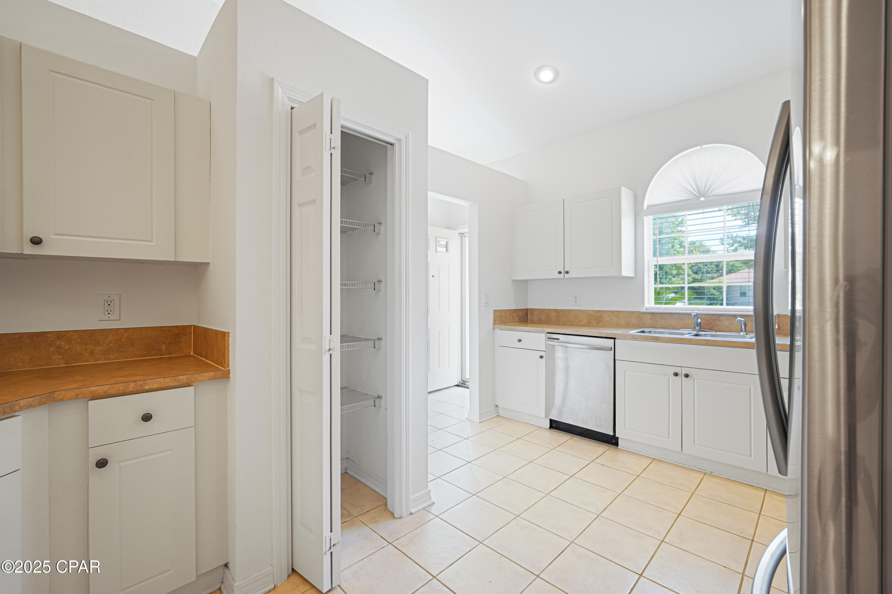 Image 7 For 3035 Meadow Street