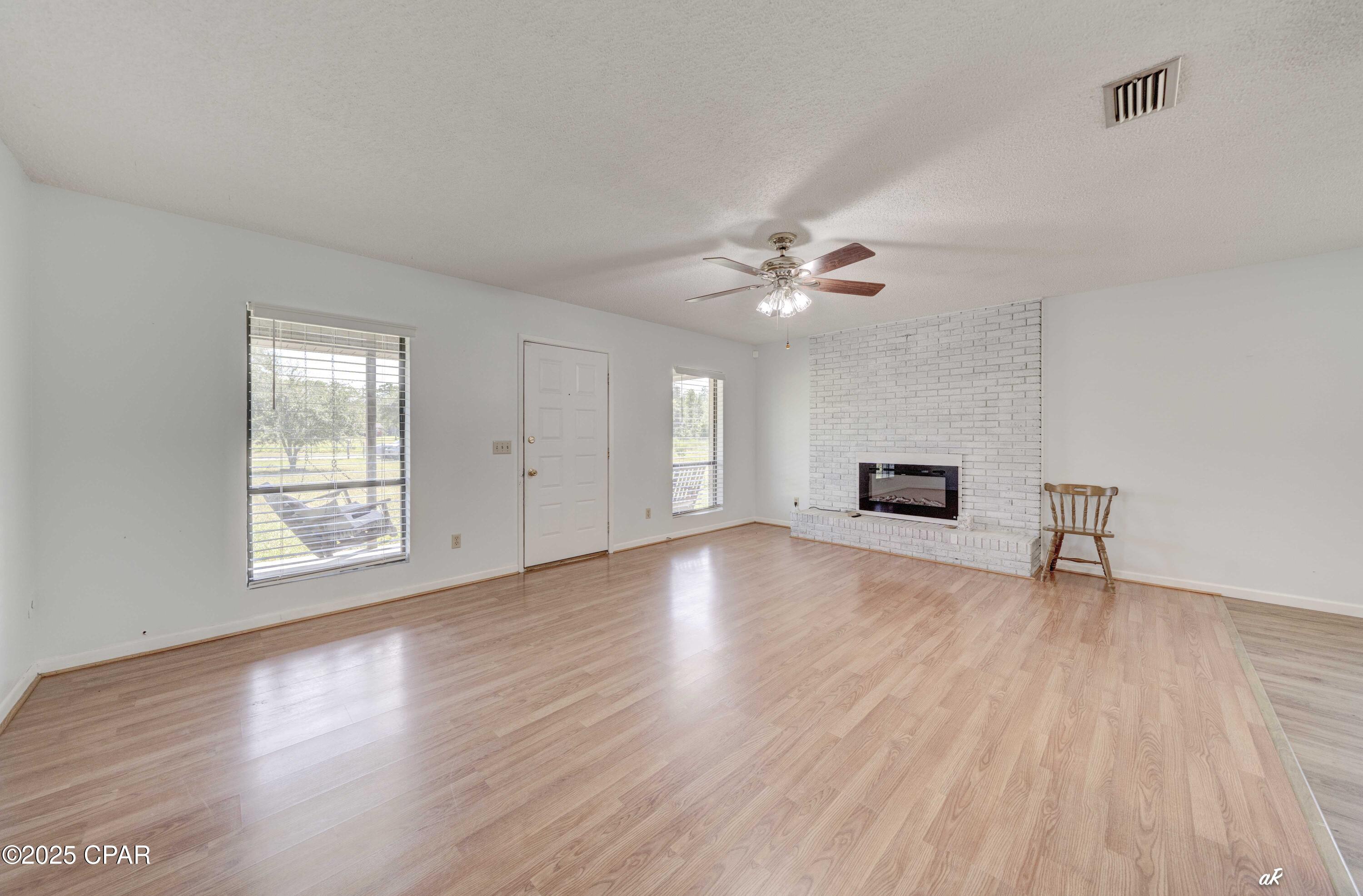 Image 21 For 12835 Farm Road