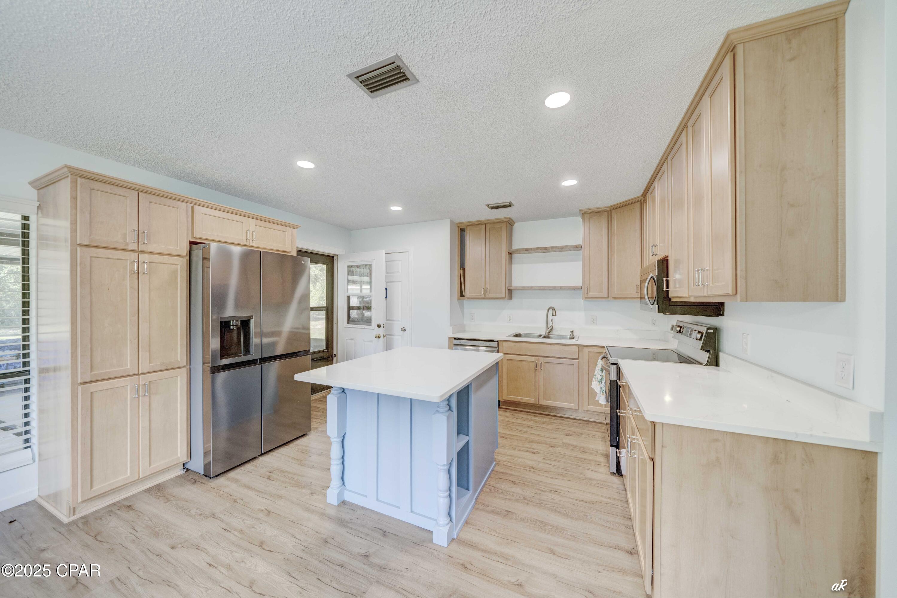 Image 22 For 12835 Farm Road