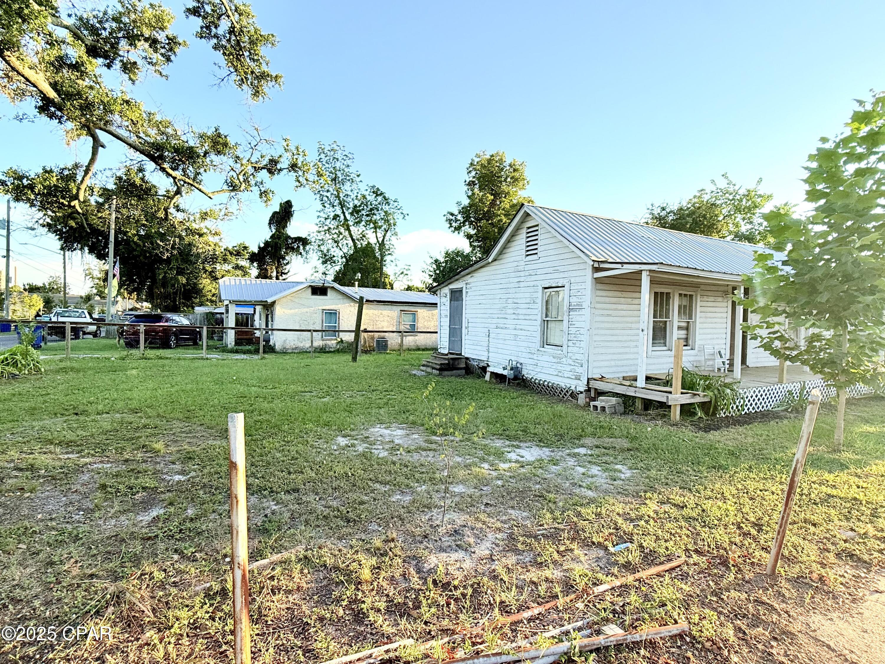 Image 13 For 2810 2 Nd Court