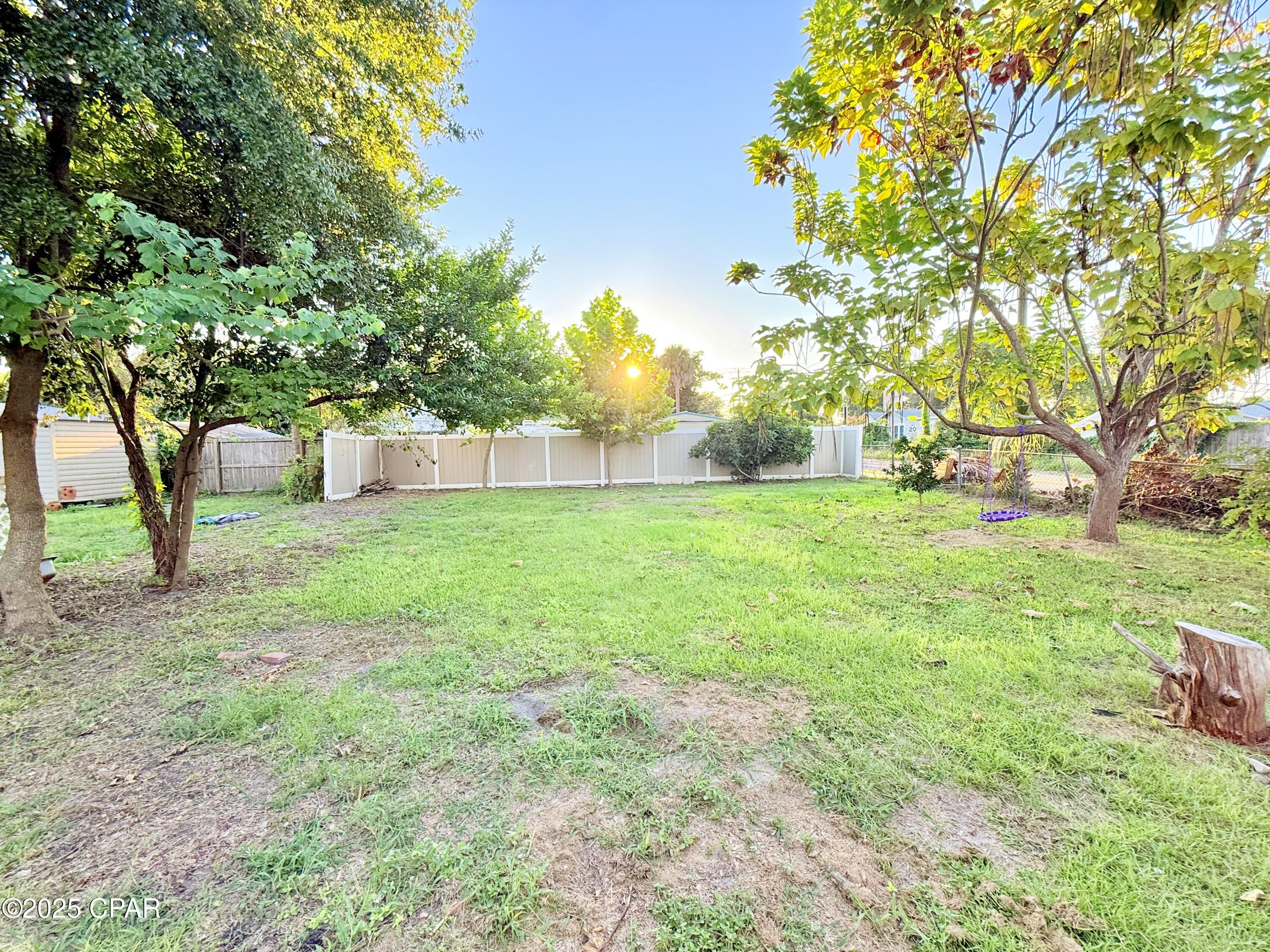 Image 2 For 2810 2 Nd Court