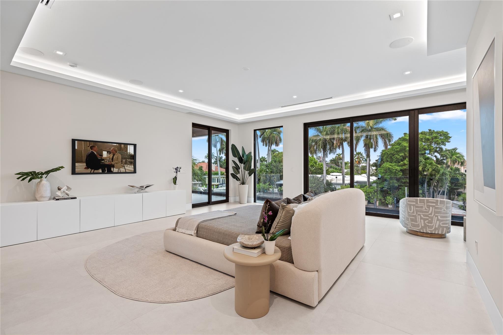 Photo 24 of home located at 2405 Castilla Isle, Fort Lauderdale FL