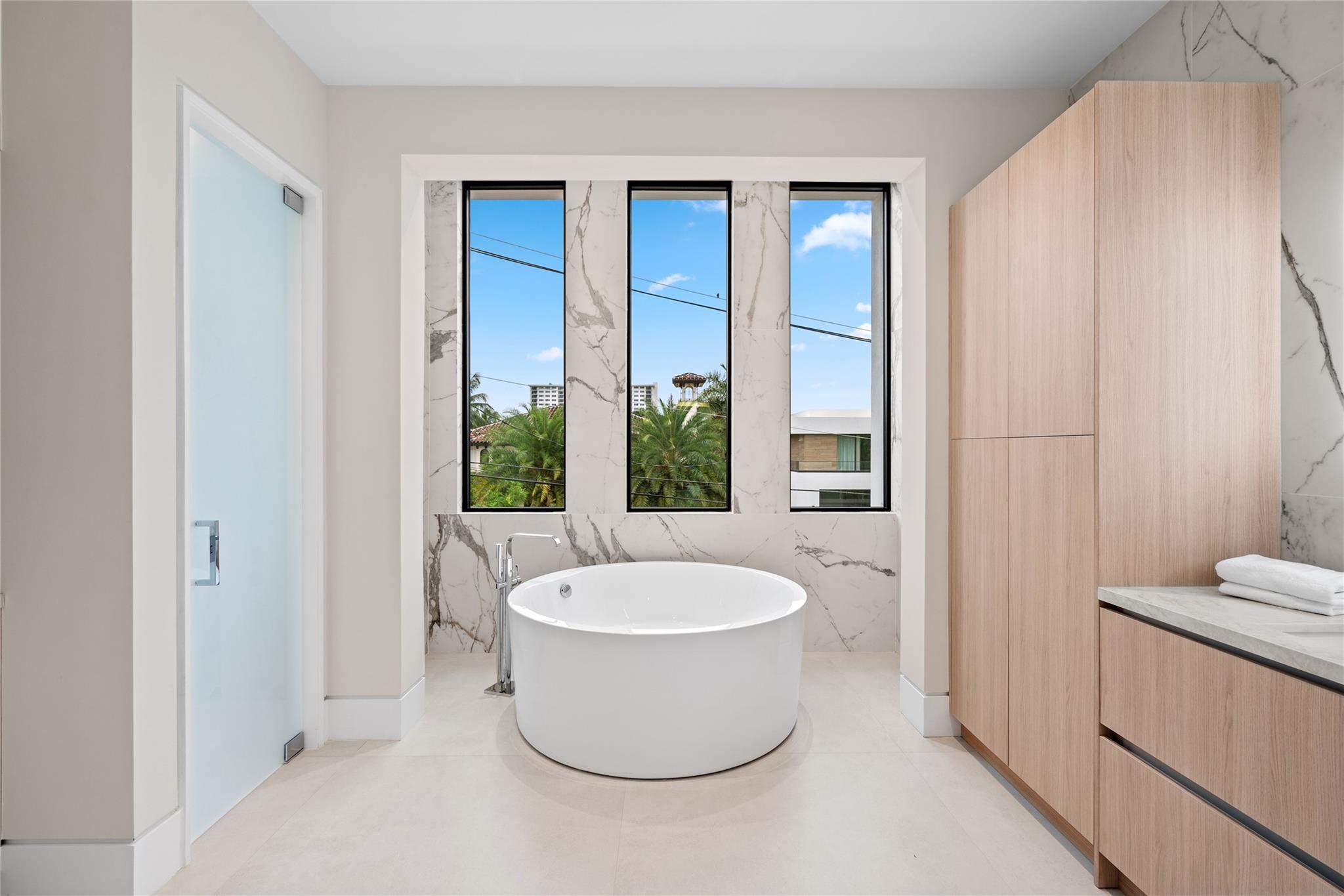 Photo 28 of home located at 2405 Castilla Isle, Fort Lauderdale FL