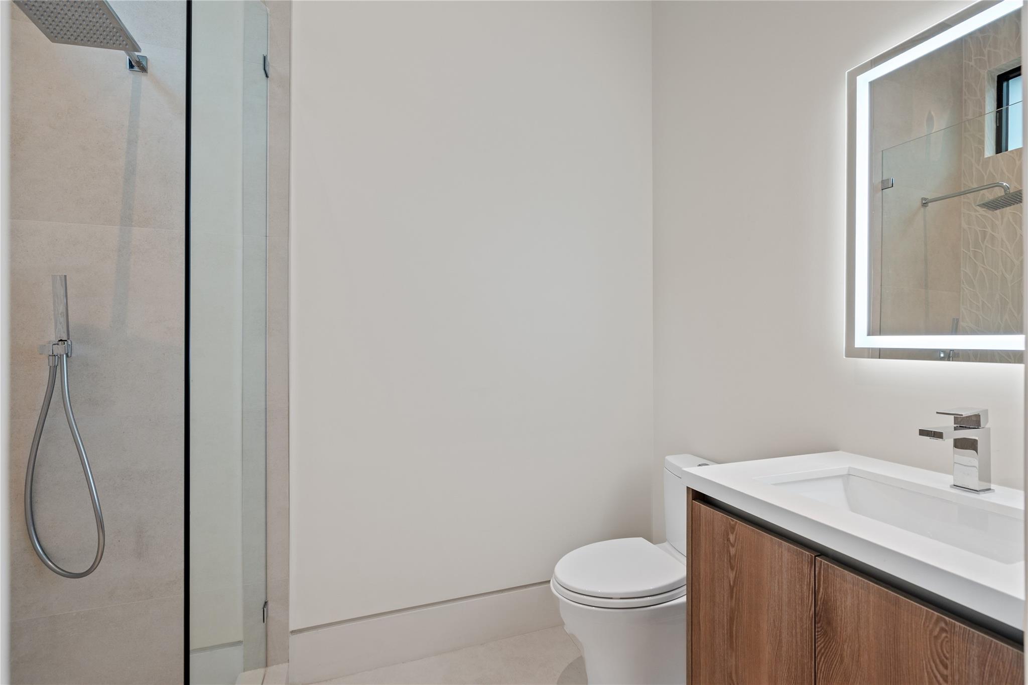 Photo 31 of home located at 2405 Castilla Isle, Fort Lauderdale FL