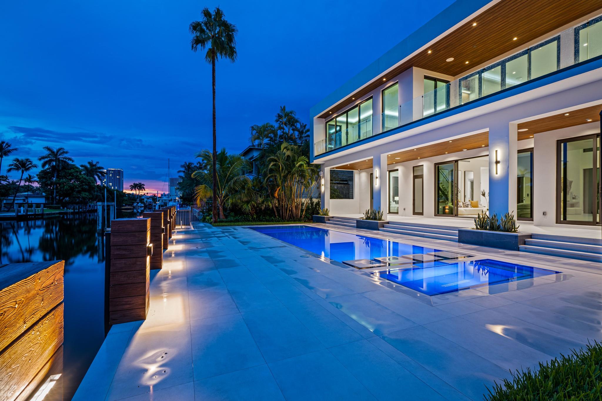 Photo 45 of home located at 2405 Castilla Isle, Fort Lauderdale FL