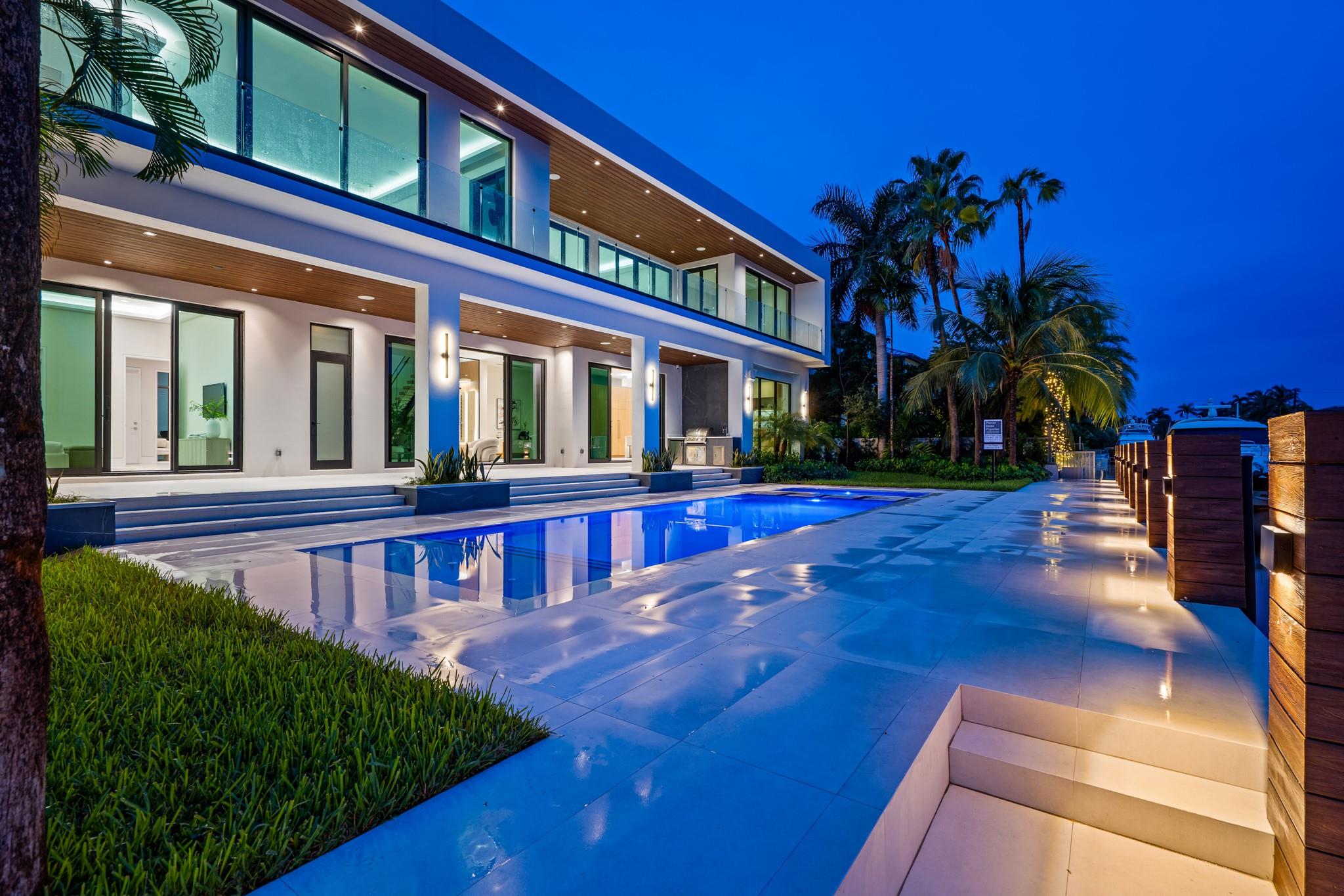 Photo 47 of home located at 2405 Castilla Isle, Fort Lauderdale FL