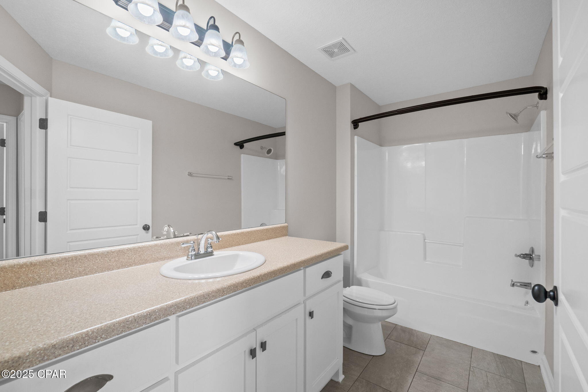 Image 24 For 7226 Quail Hollow Drive