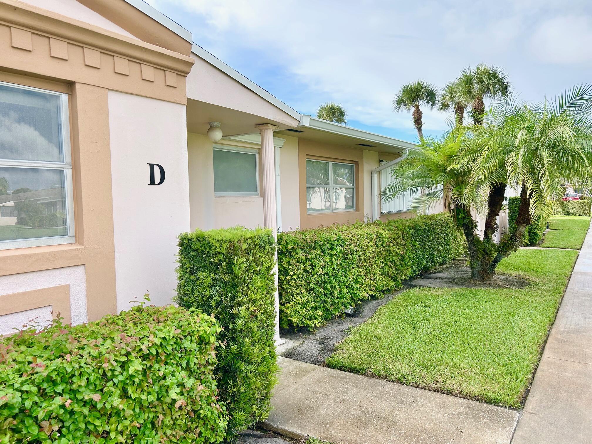 Homes for sale in West Palm Beach, FL | 2556 Dudley Dr E #D, West Palm Beach, FL 33415 | MLS# R11123244
