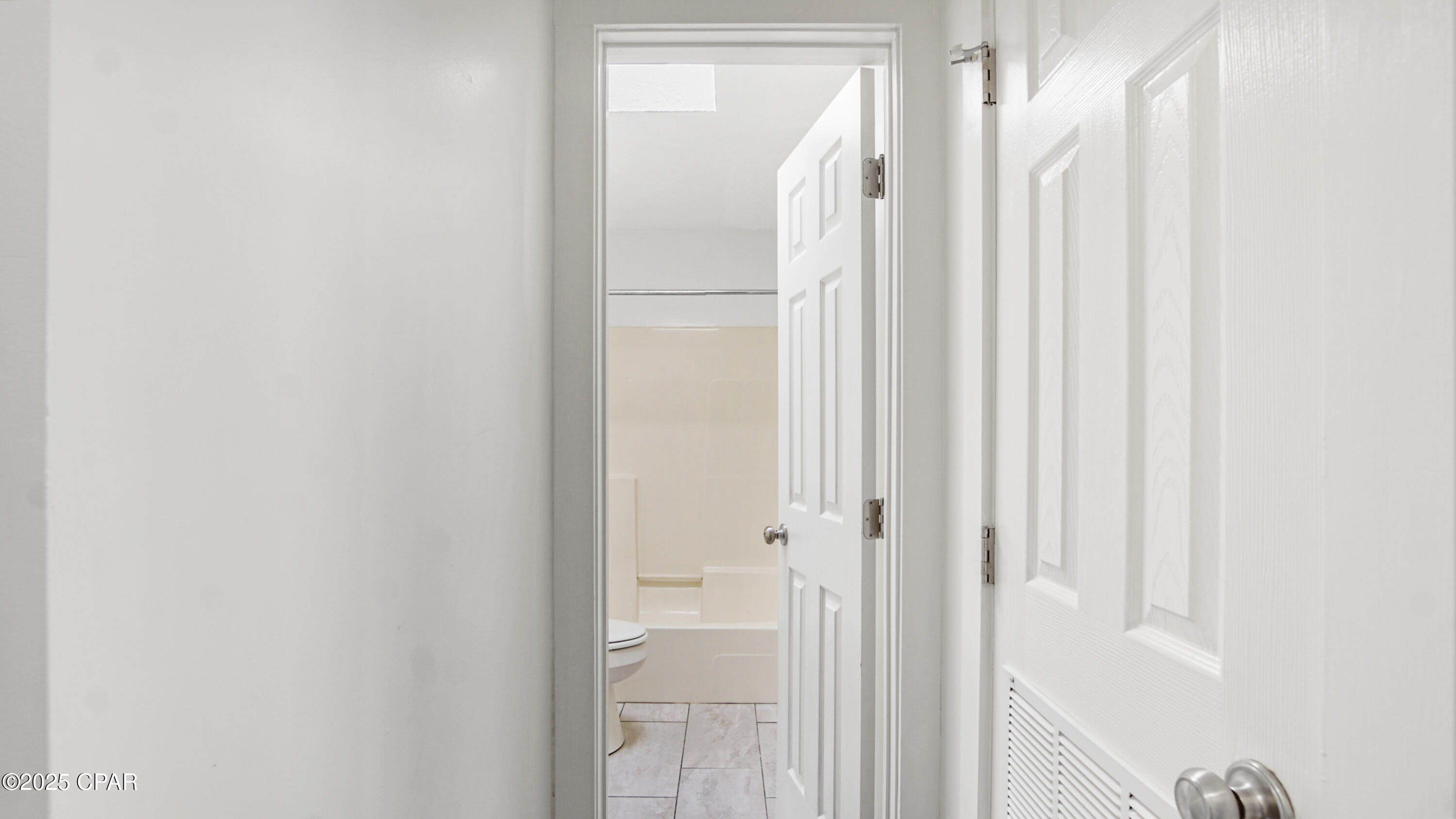 Image 11 For 2423 Minnesota Avenue