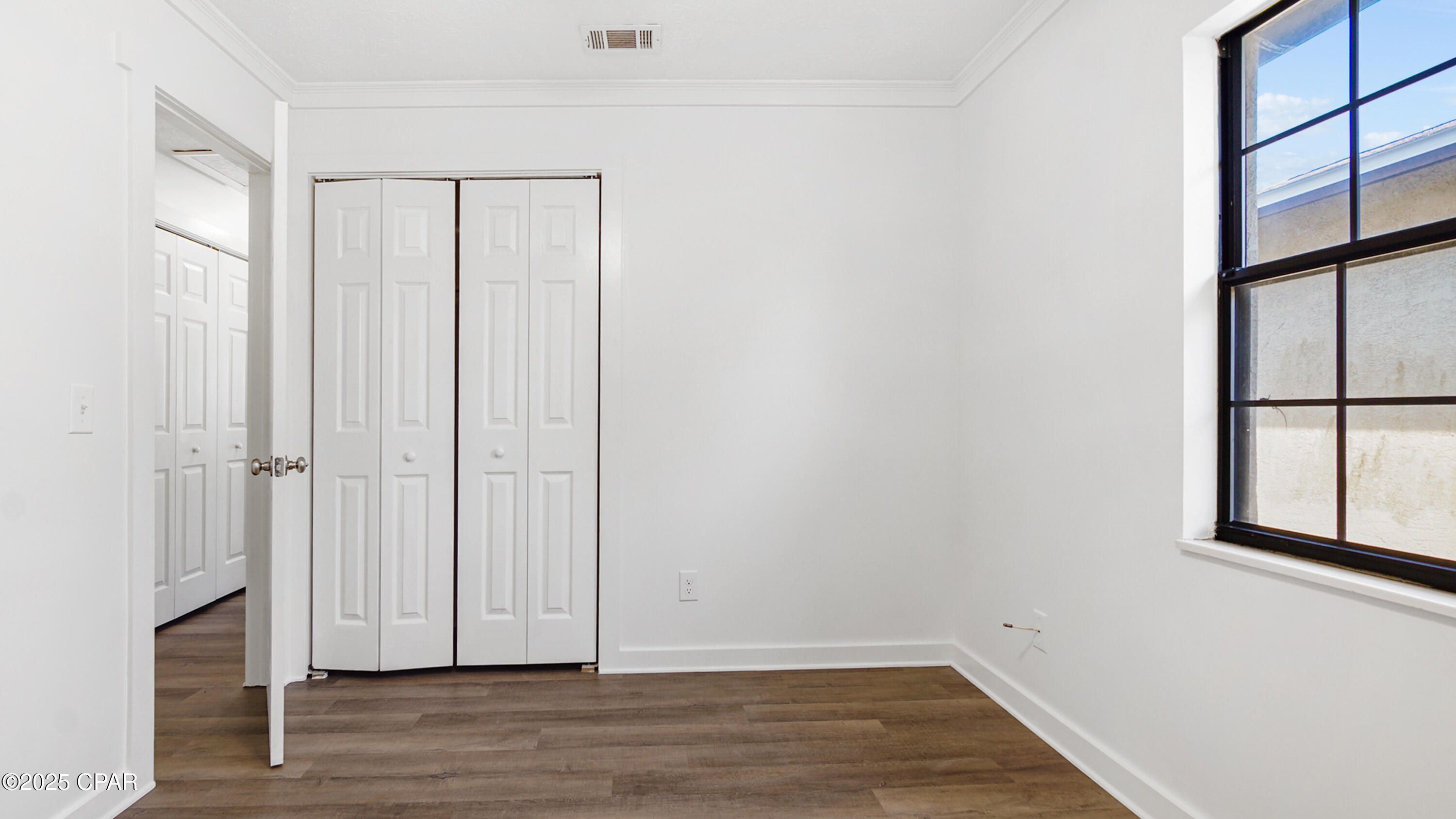 Image 18 For 2423 Minnesota Avenue