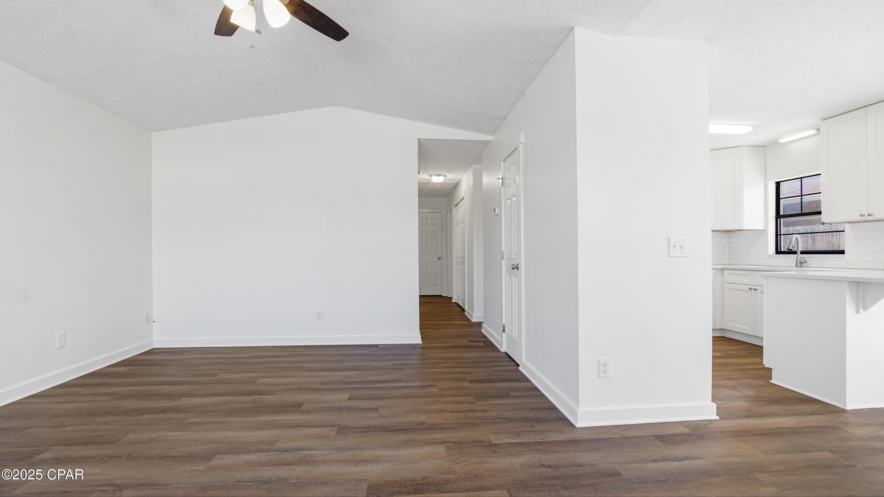 Image 3 For 2423 Minnesota Avenue